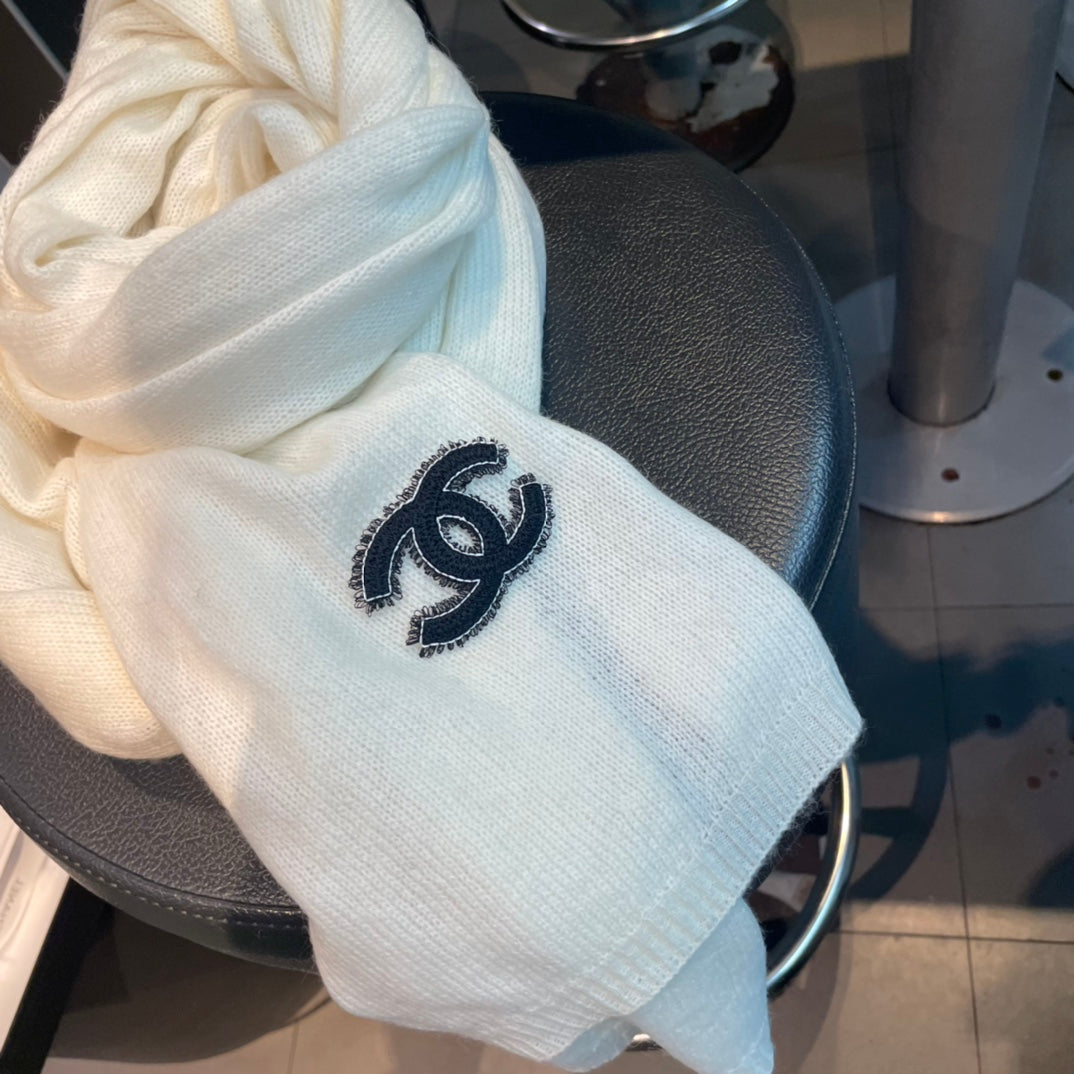 CC Scarf 200 CM In White Cashmere 424664