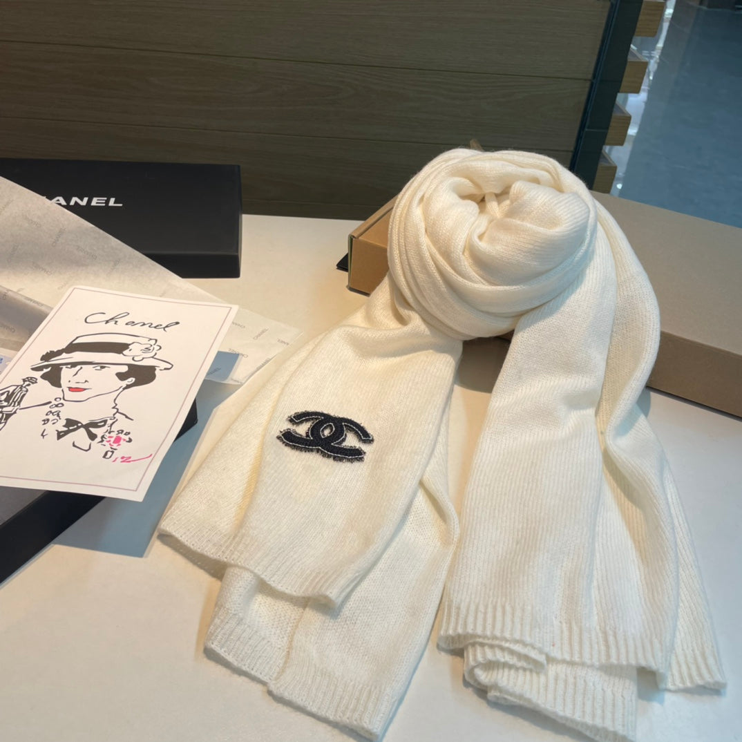 CC Scarf 200 CM In White Cashmere 424664