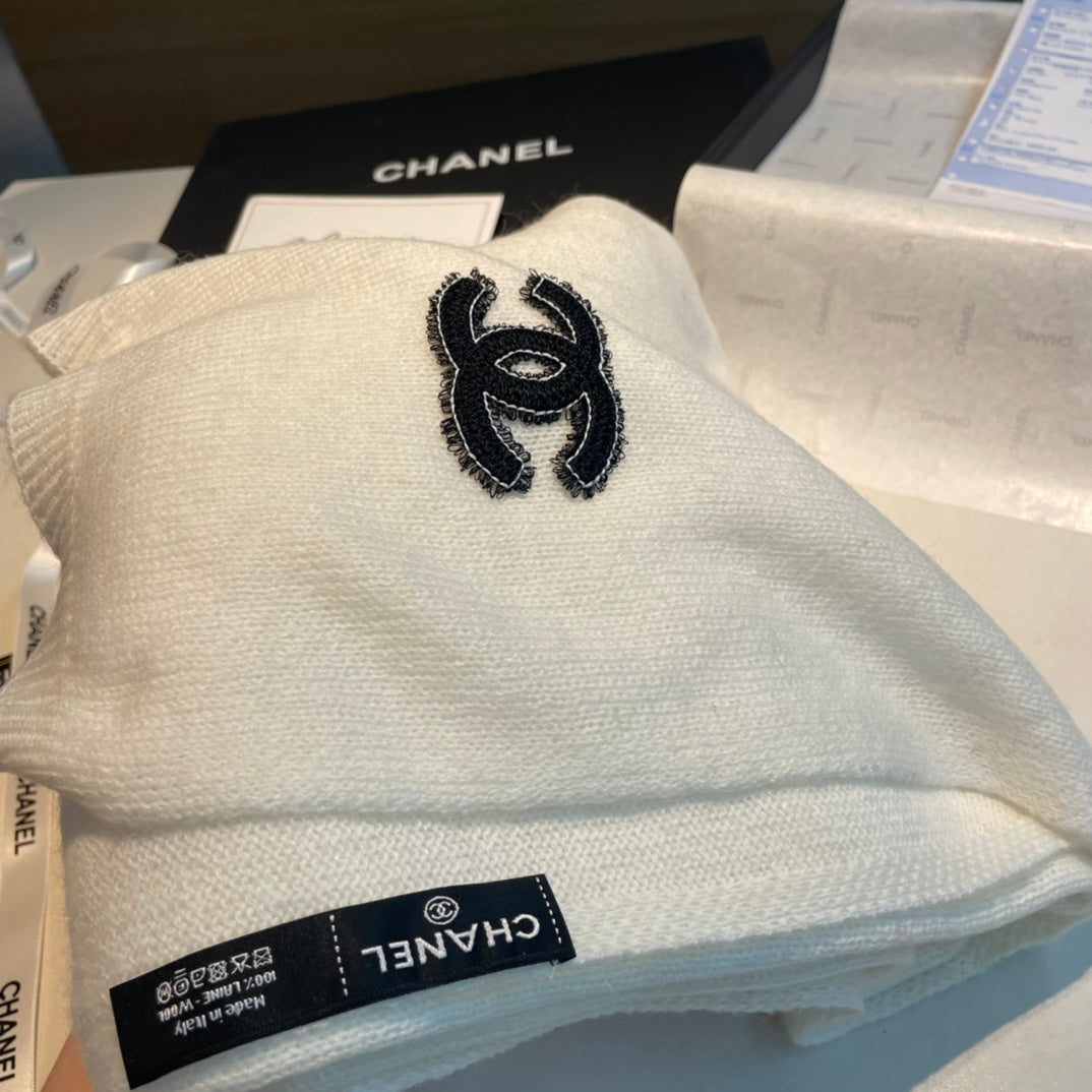 CC Scarf 200 CM In White Cashmere 424664