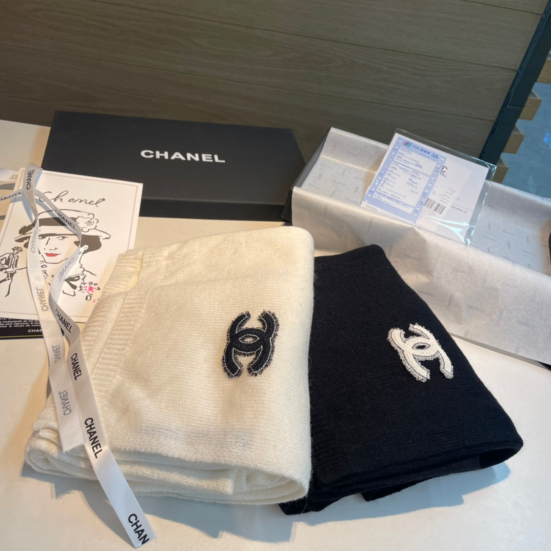 CC Scarf 200 CM In White Cashmere 424664