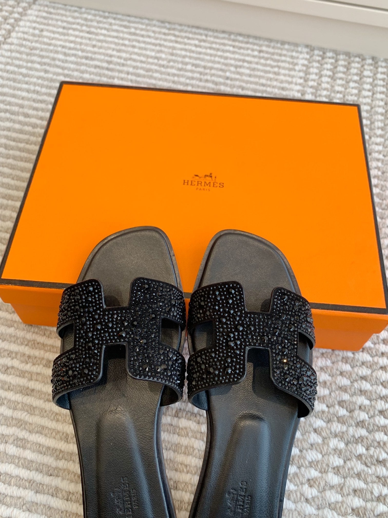 HM Oran Rhinestone Sandals Black Suede Goatskin 291391