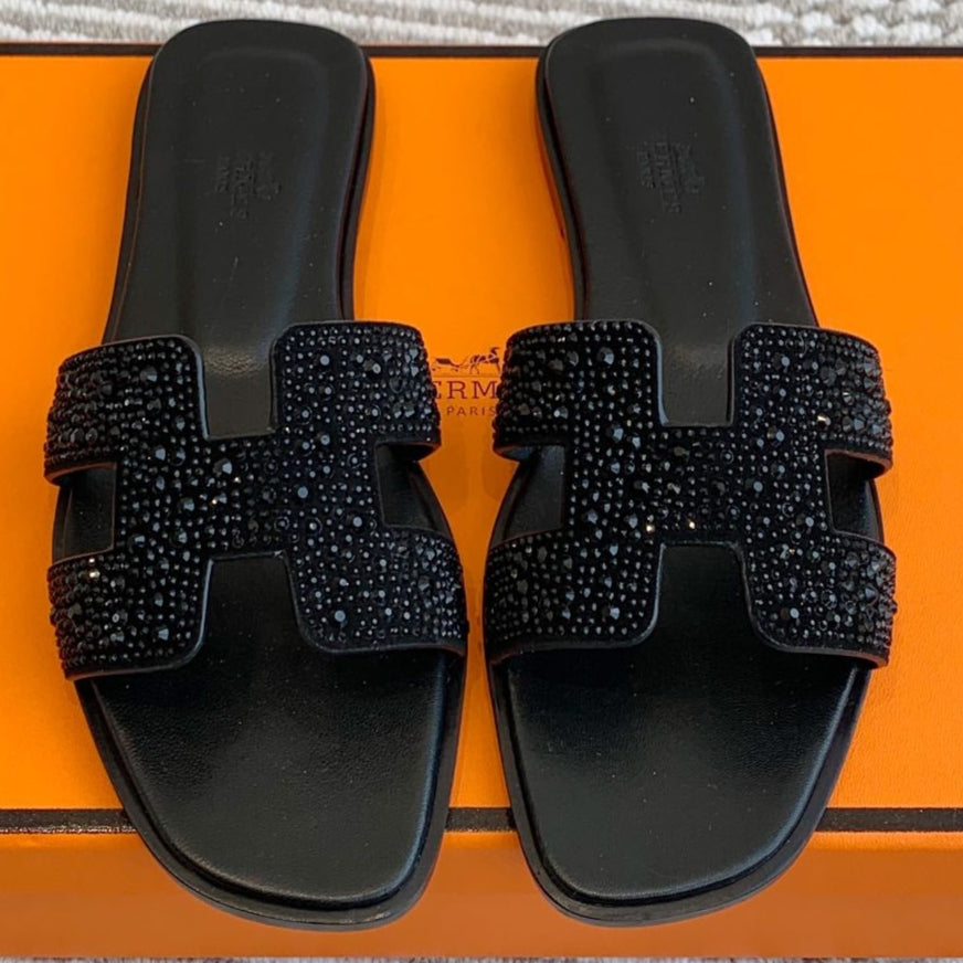 HM Oran Rhinestone Sandals Black Suede Goatskin 291391
