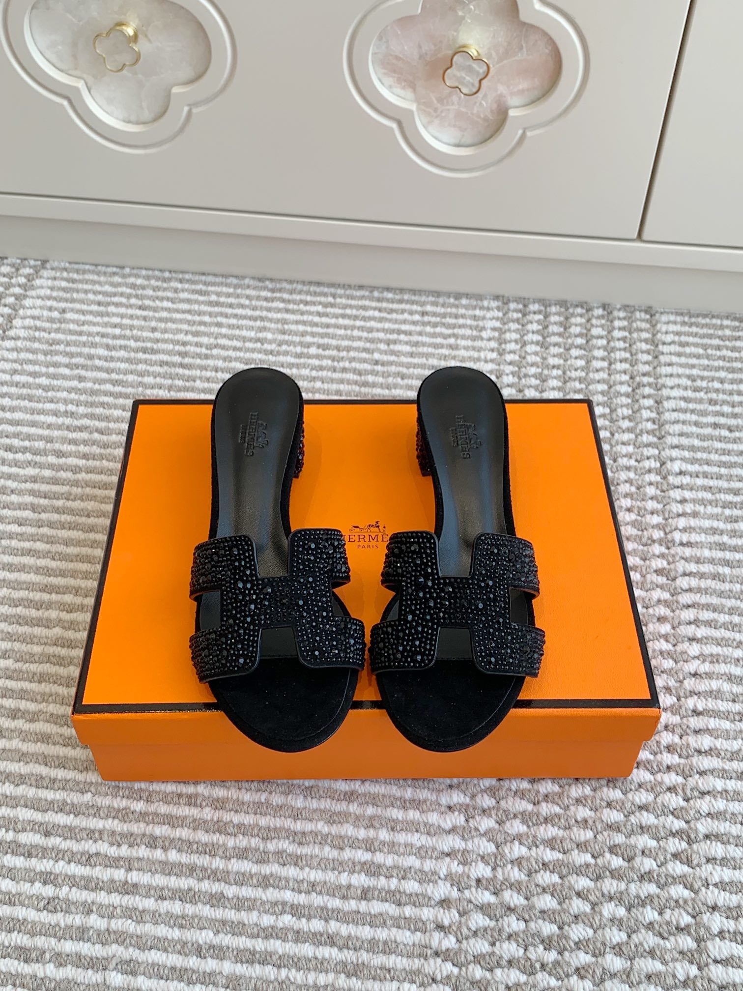 HM Oasis Sandal 50mm Black Suede Goatskin 291392