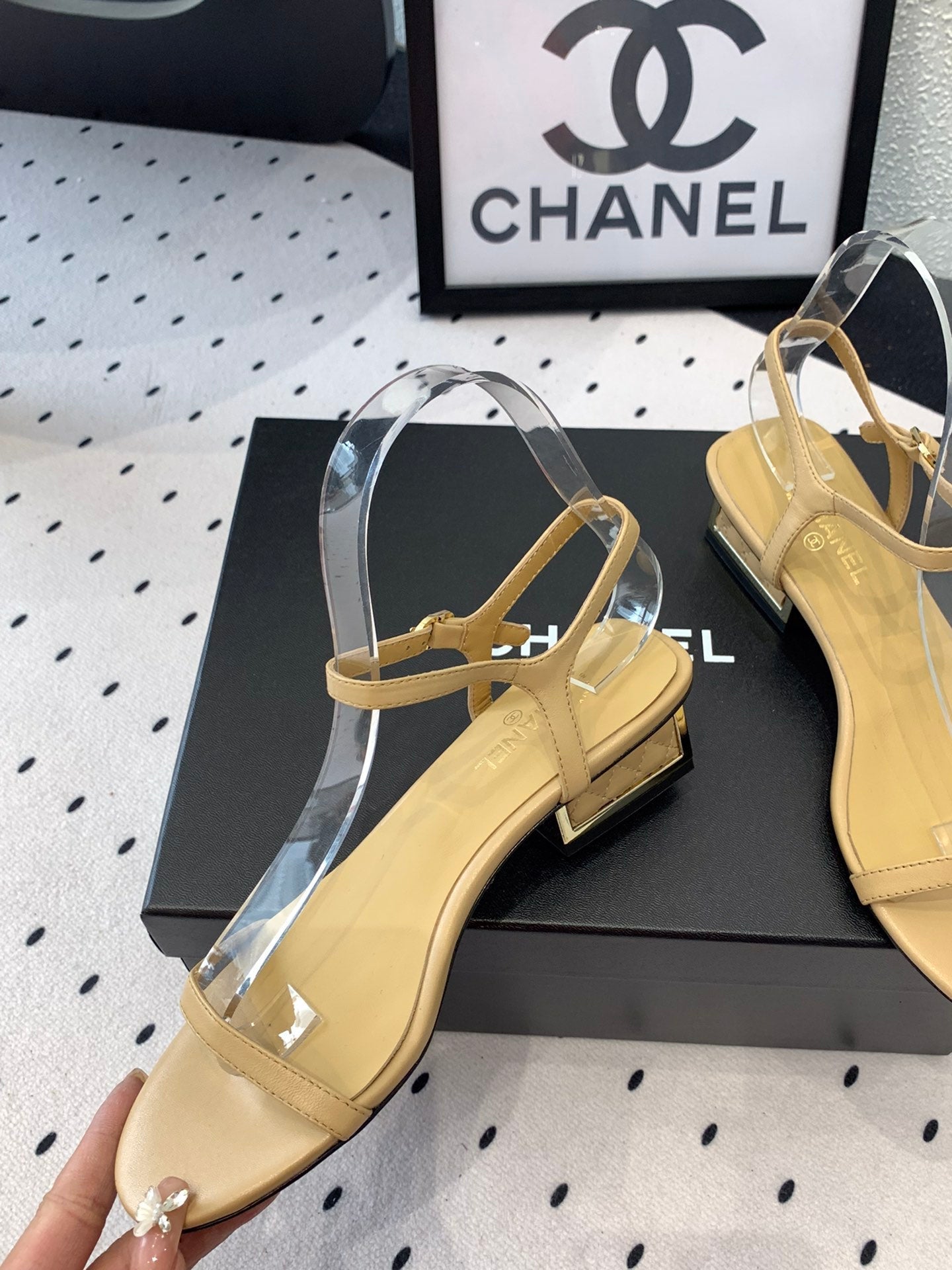 CC Sandal In Dark Beige Lambskin 147091