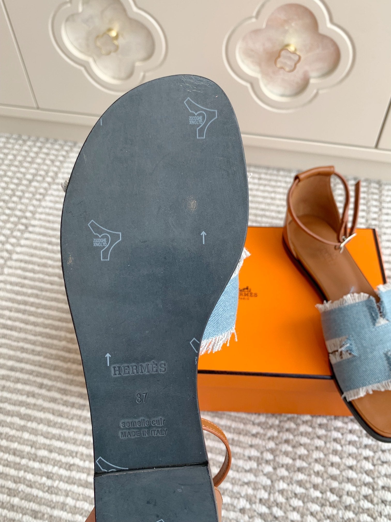 HM Santorini Sandal Light Blue Cowhide  291388