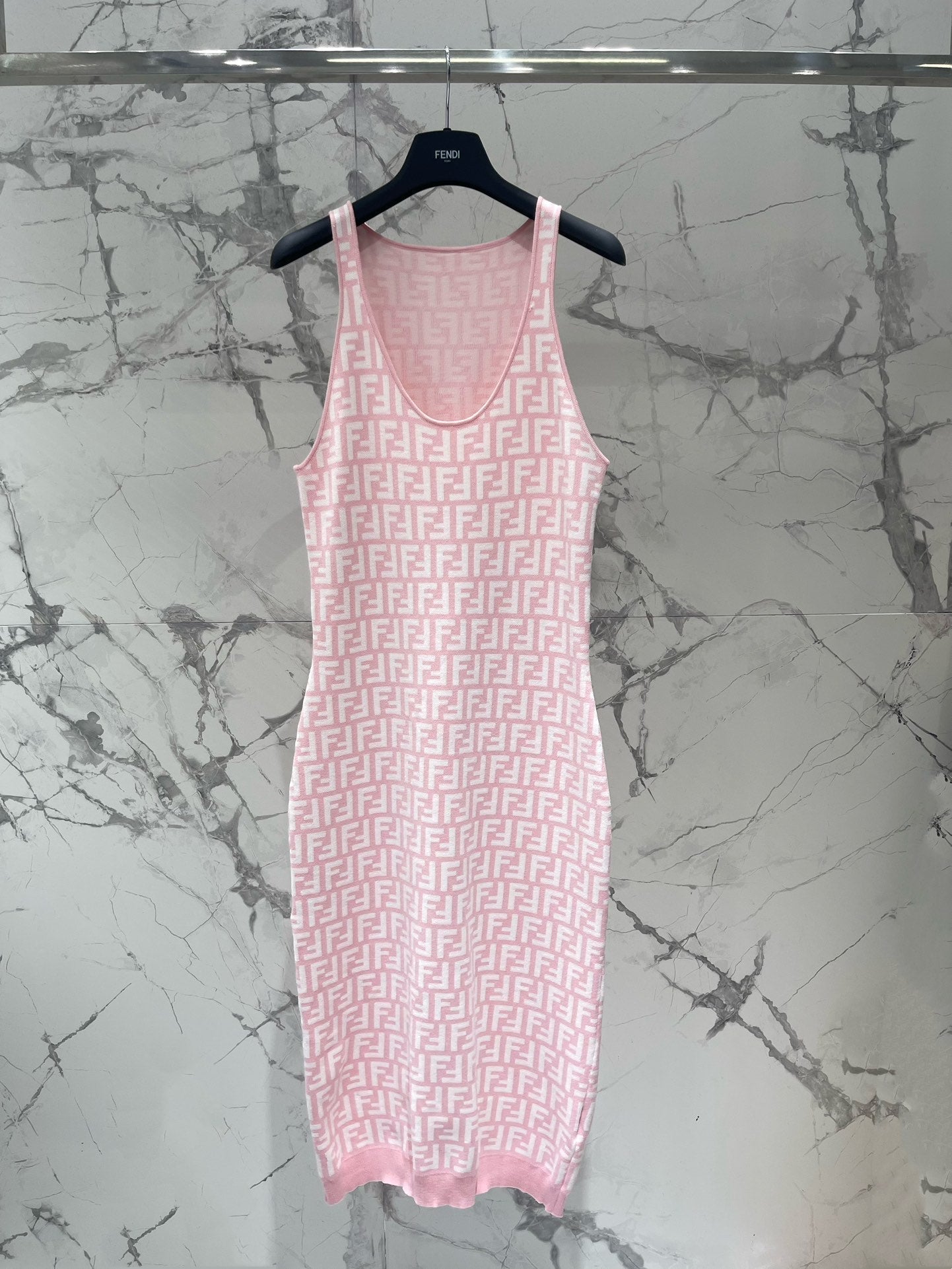 Fendi Sleeveless Dress Pink Wool