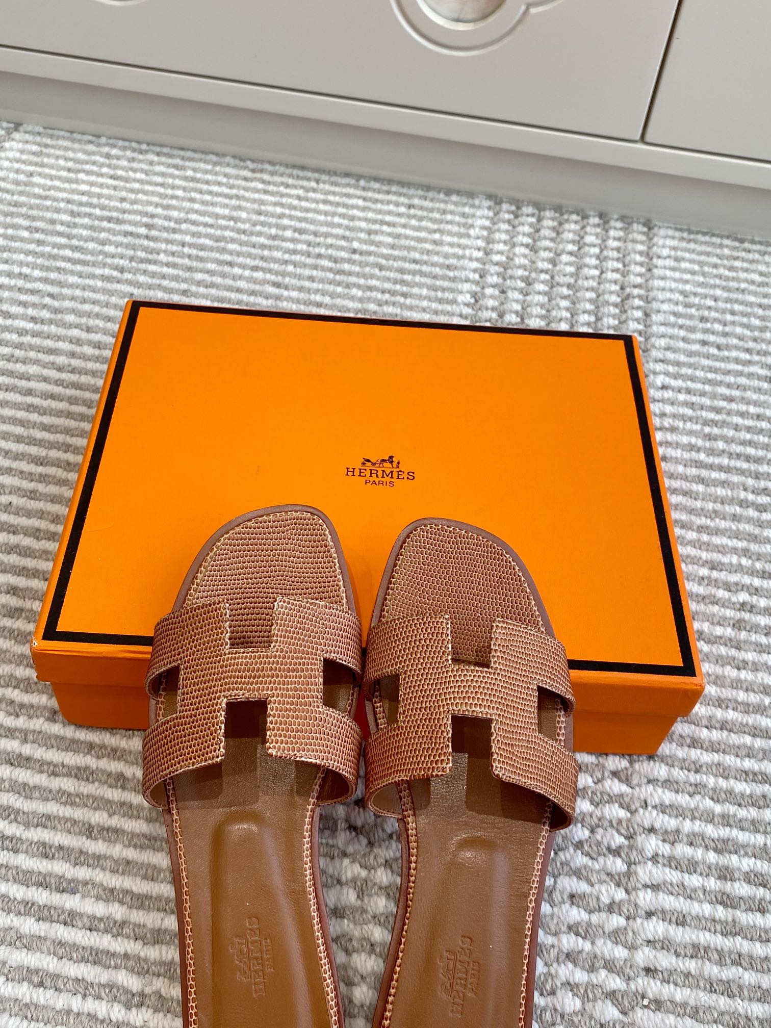 HM Oran Sandal Brown Sheepskin 291402