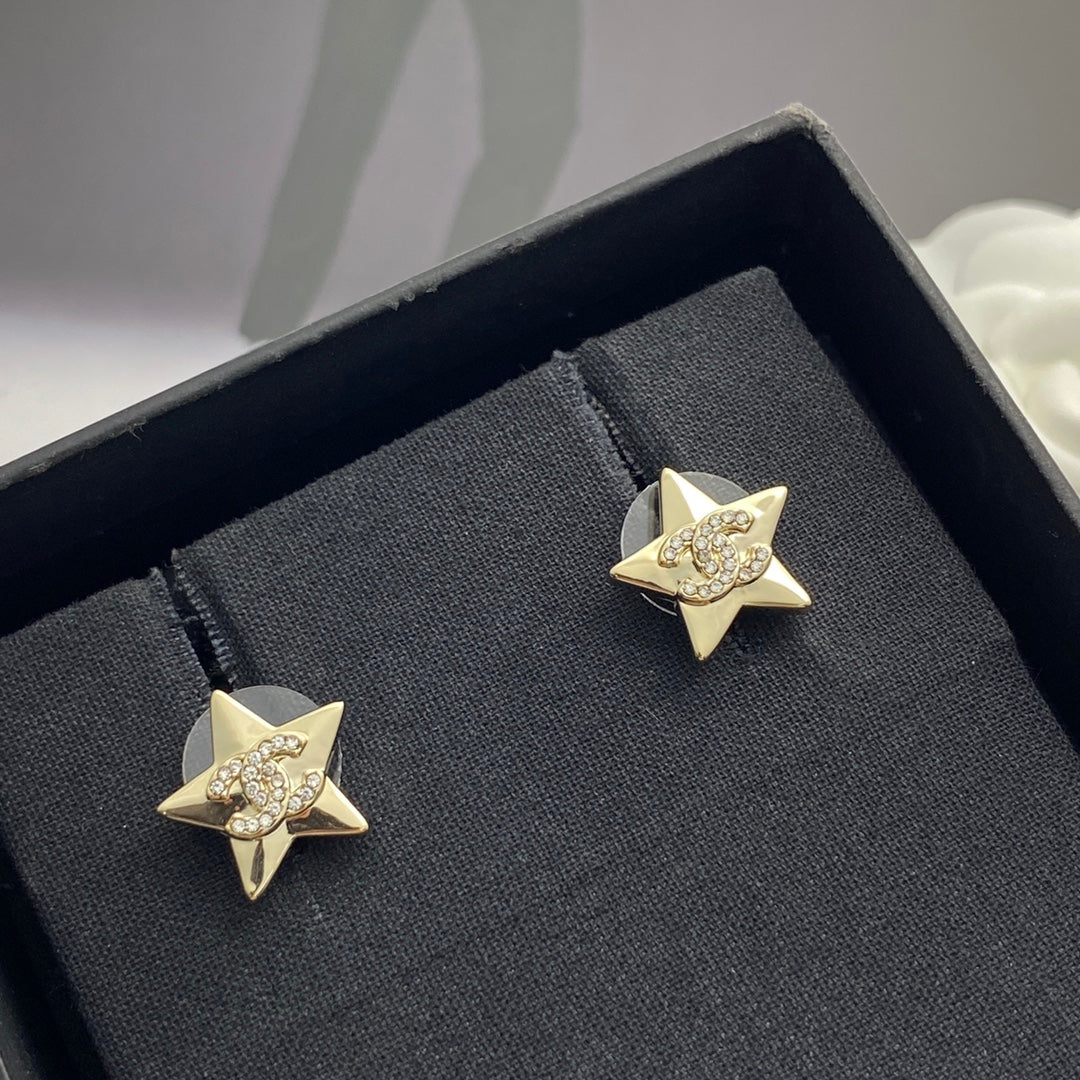 CC Light Gold Double C Star Earrings
