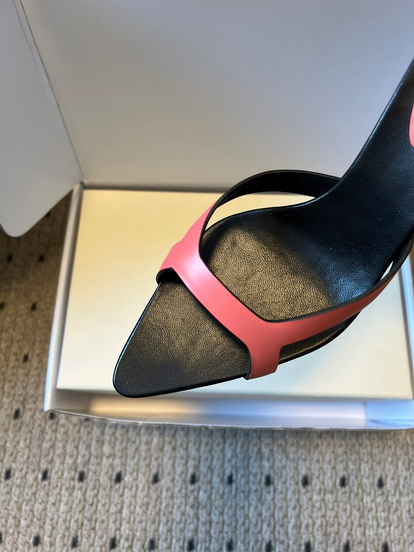 YSL 26ss High Heeled Mules 75 Black Pink Cowhide 651768