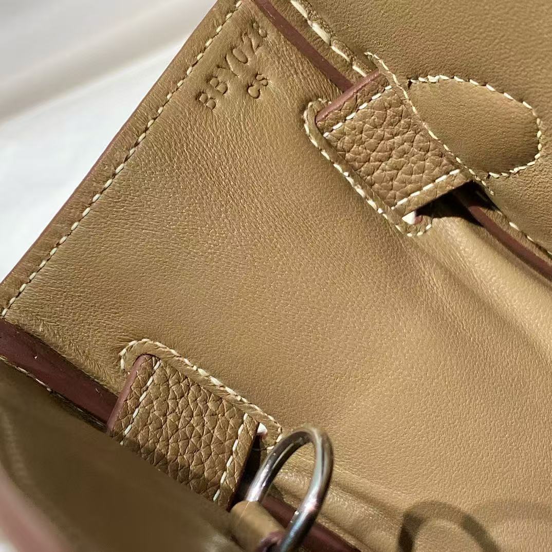 HM Hac a Dos GM Backpack Etoupe Togo Calfskin