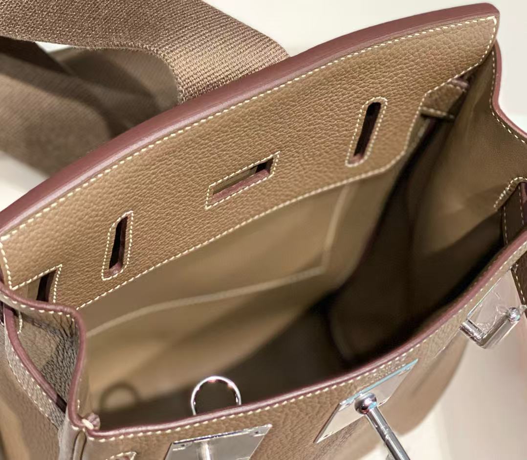 HM Hac a Dos GM Backpack Etoupe Togo Calfskin