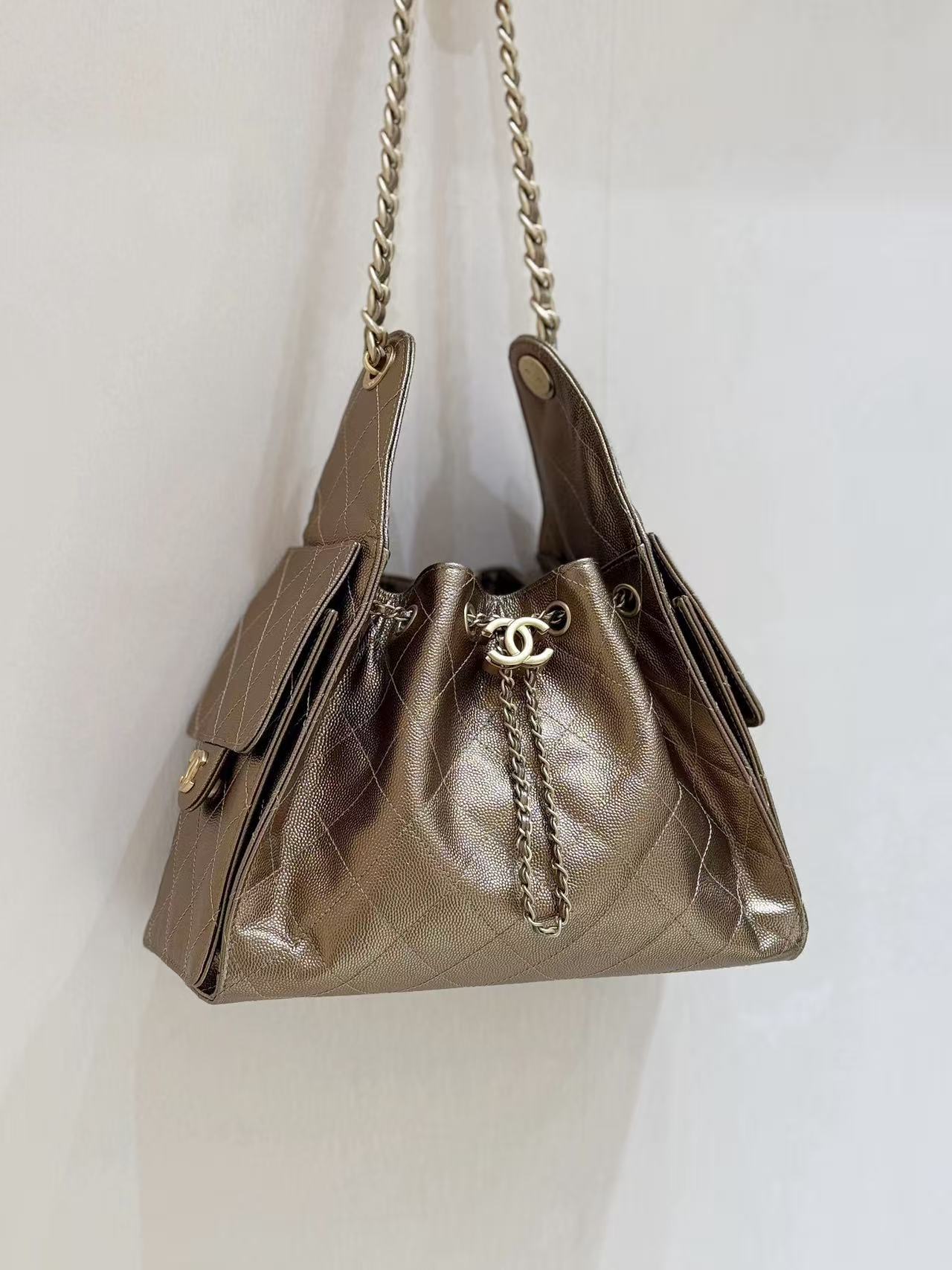 Chanel Hobo Bag 30cm Gold Lambskin