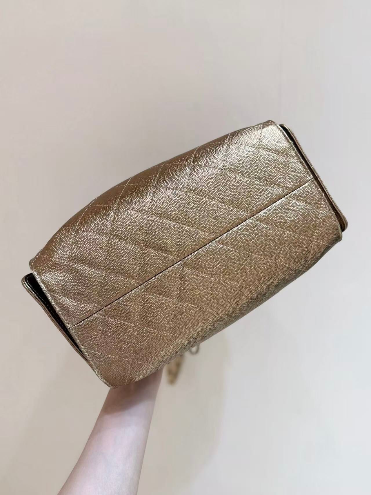 Chanel Hobo Bag 30cm Gold Lambskin