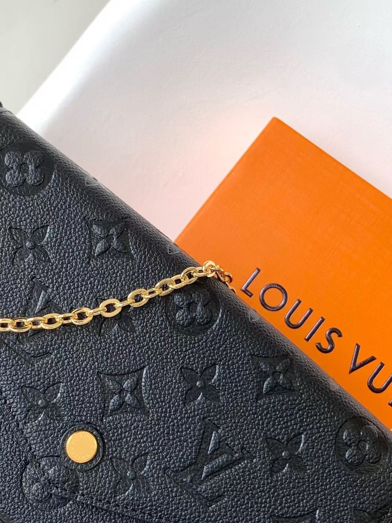 LV Pochette Félicie Chain Bag Black Grain Cowhide