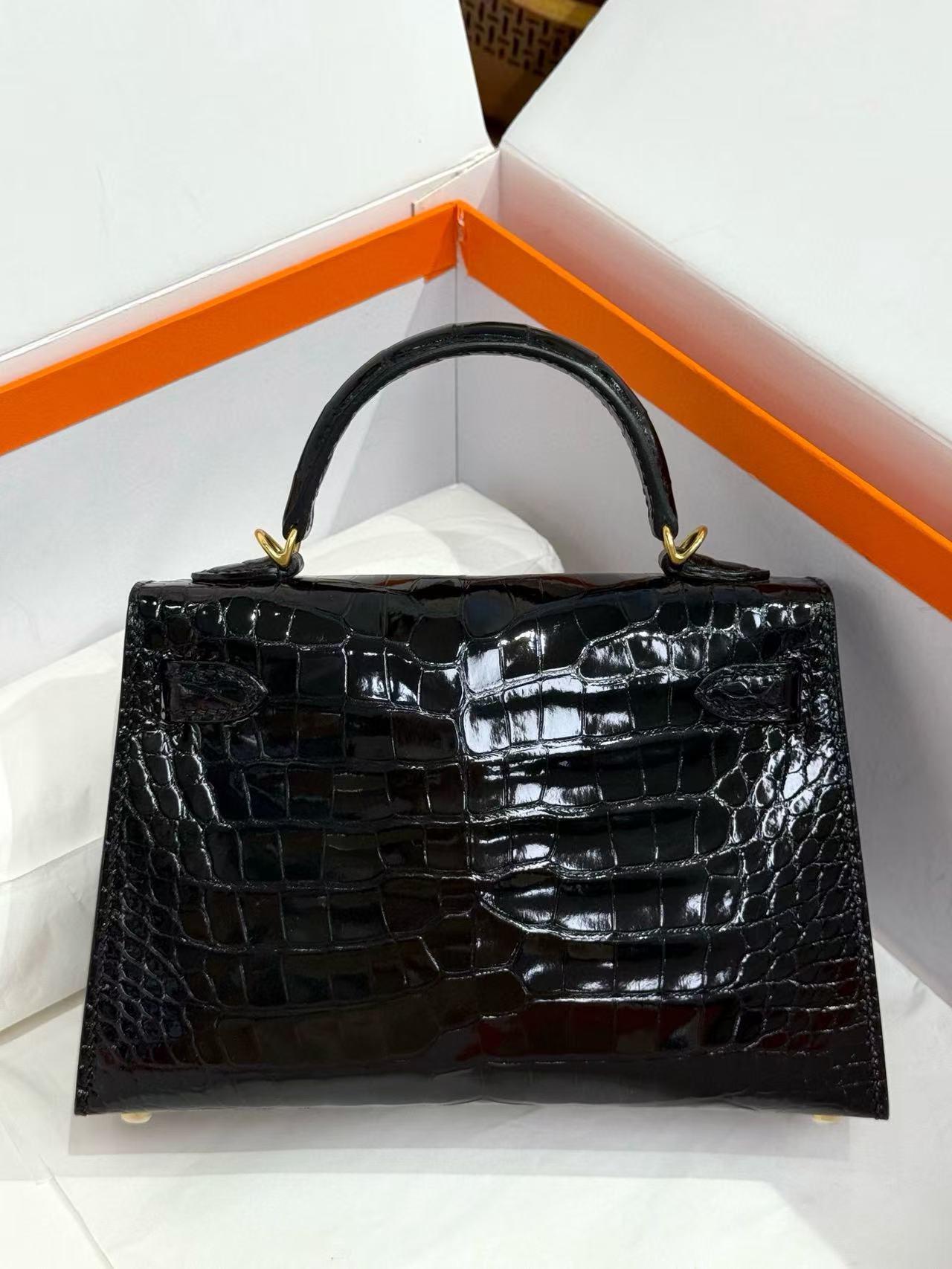 Hermès Kelly II Sellier Crocodile Embossed Black Gold Leather