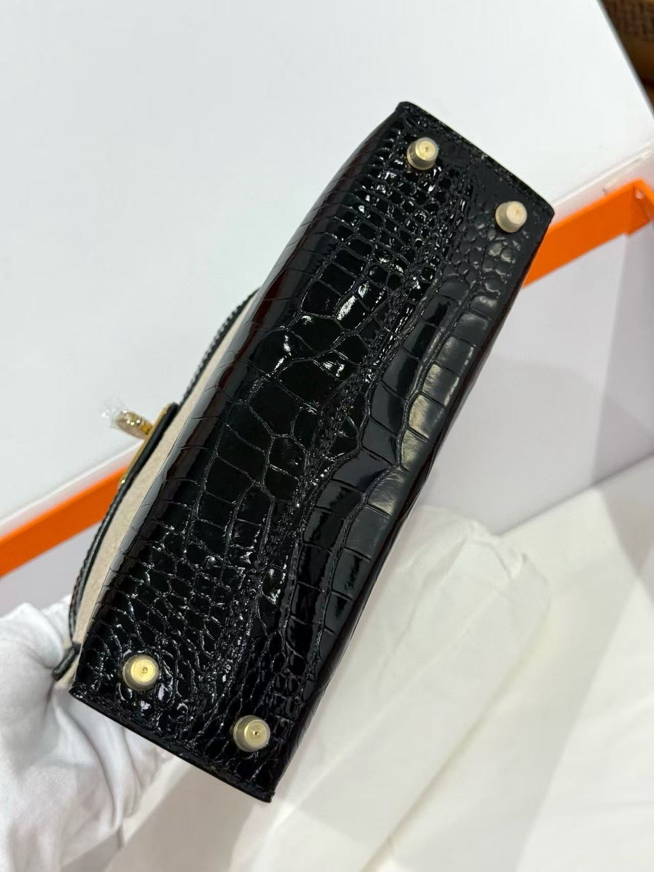 Hermès Kelly II Sellier Crocodile Embossed Black Gold Leather