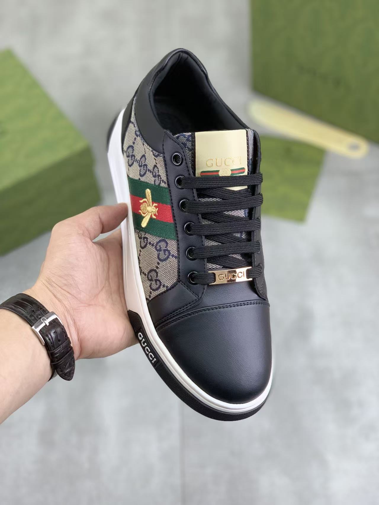 GG 25 Men's ACE Sneaker Black Sheepskin Canvas