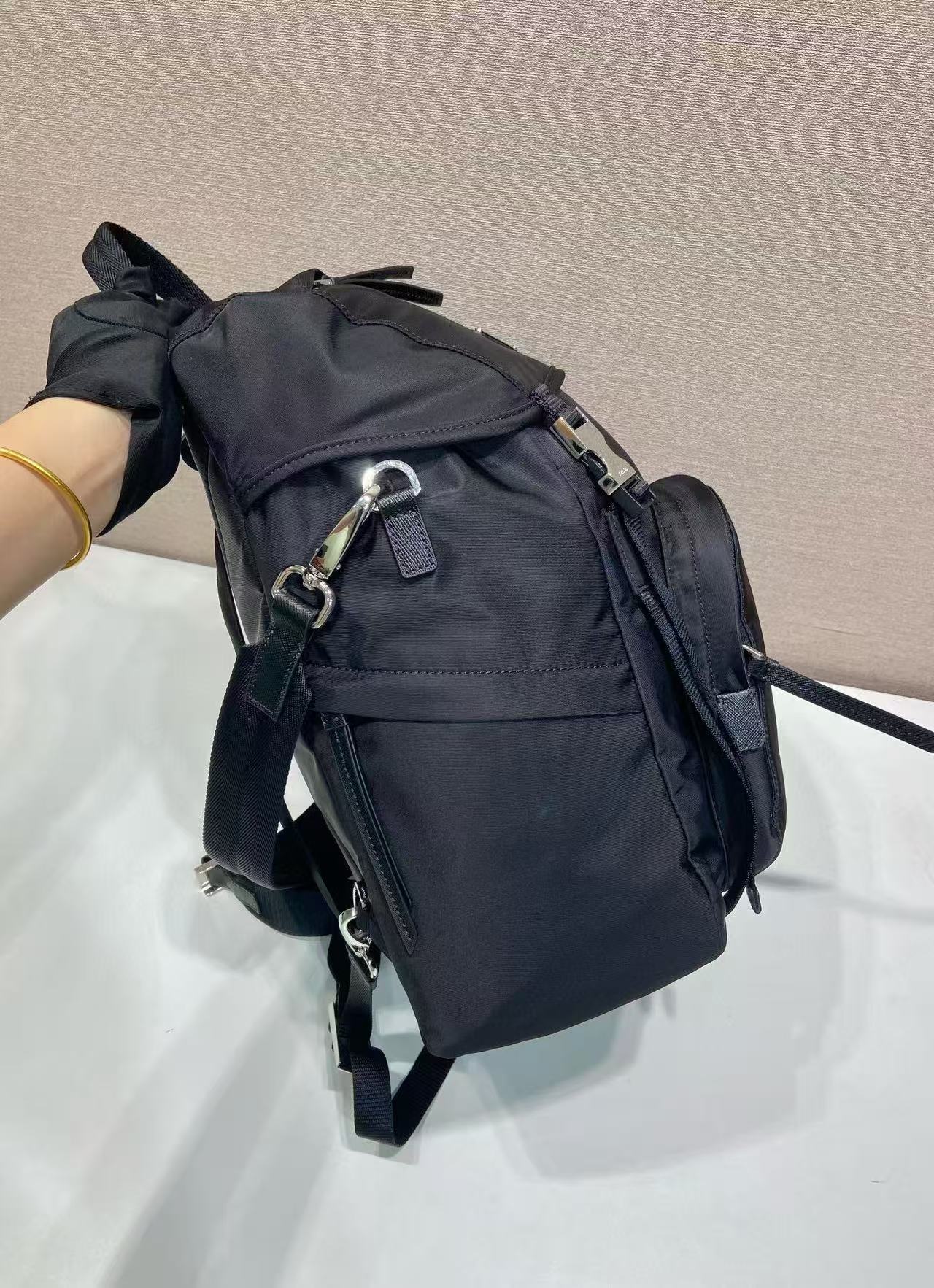 BACKPACK 34.5 IN BLACK RE-NYLON AND SAFFIANO LEATHER TRIM