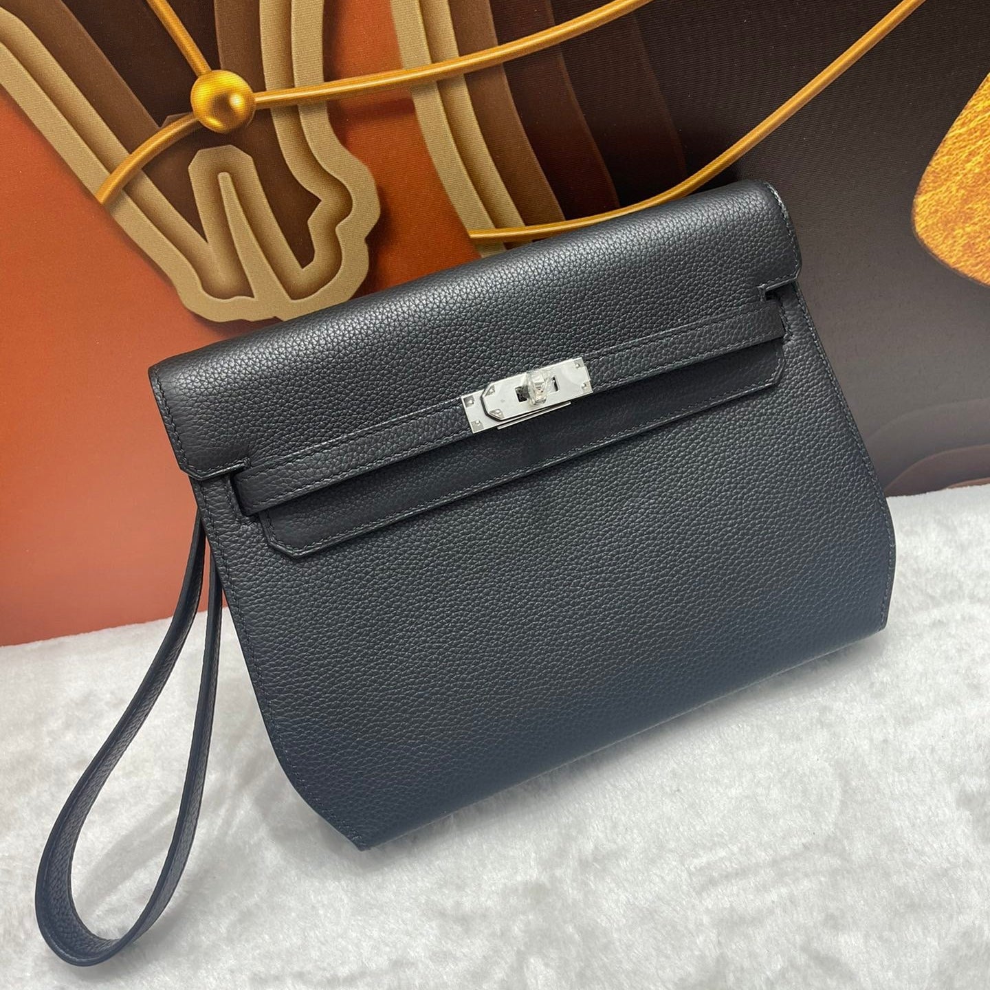 Hermes 2026 KellyDepeches 25 Pouch Black Togo Calfskin with Silver Hardware