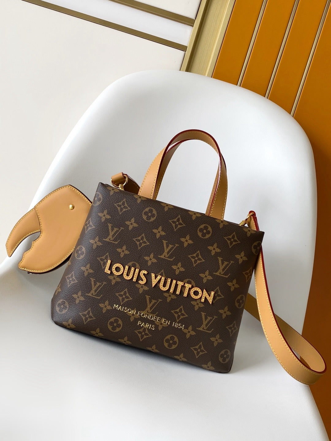 Louis Vuitton 2026 Shopper Tote Bag 25cm Brown Cowhide