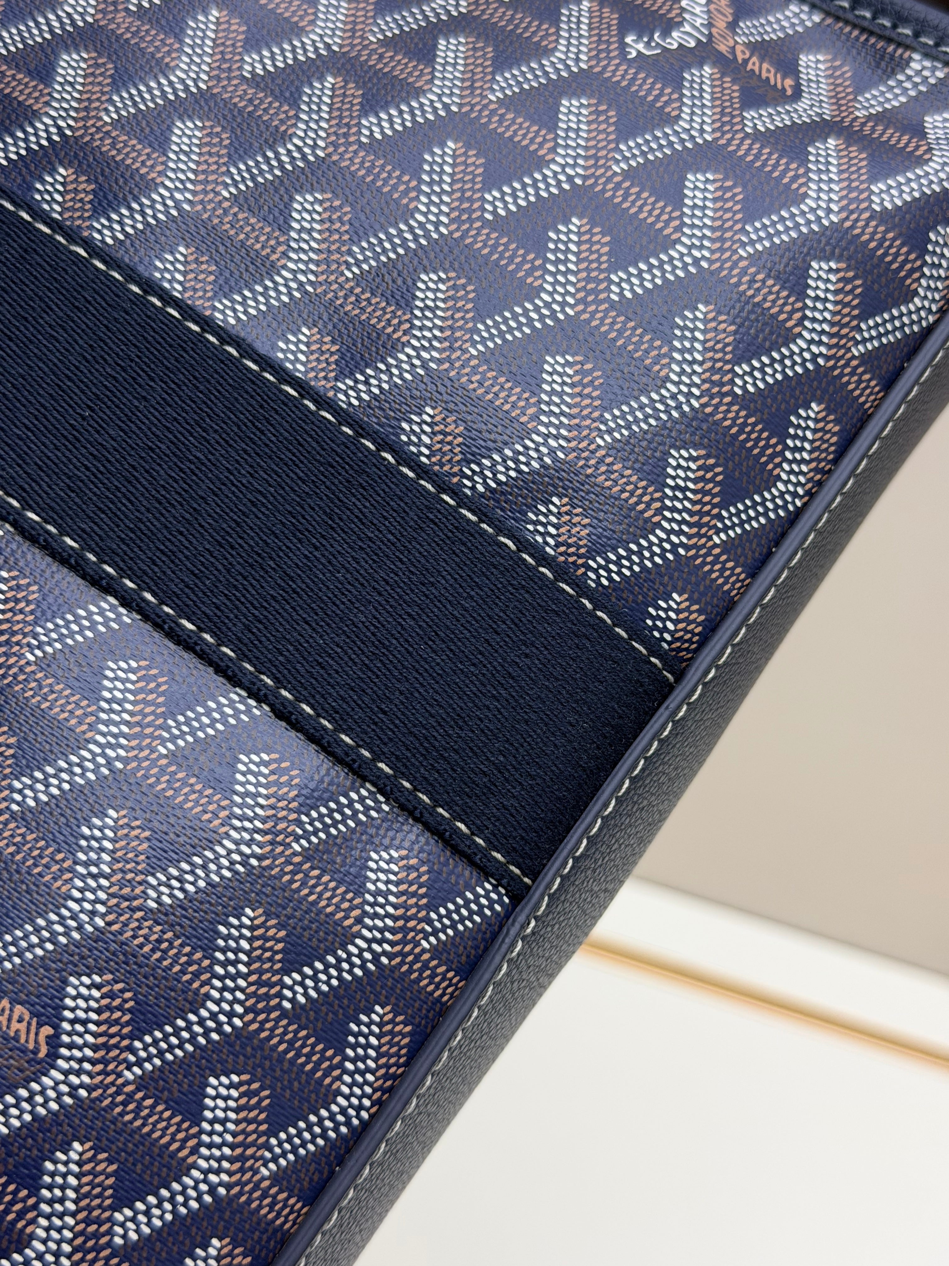Goyard 2026 Morvan Document Bag 39cm Goyardine Canvas