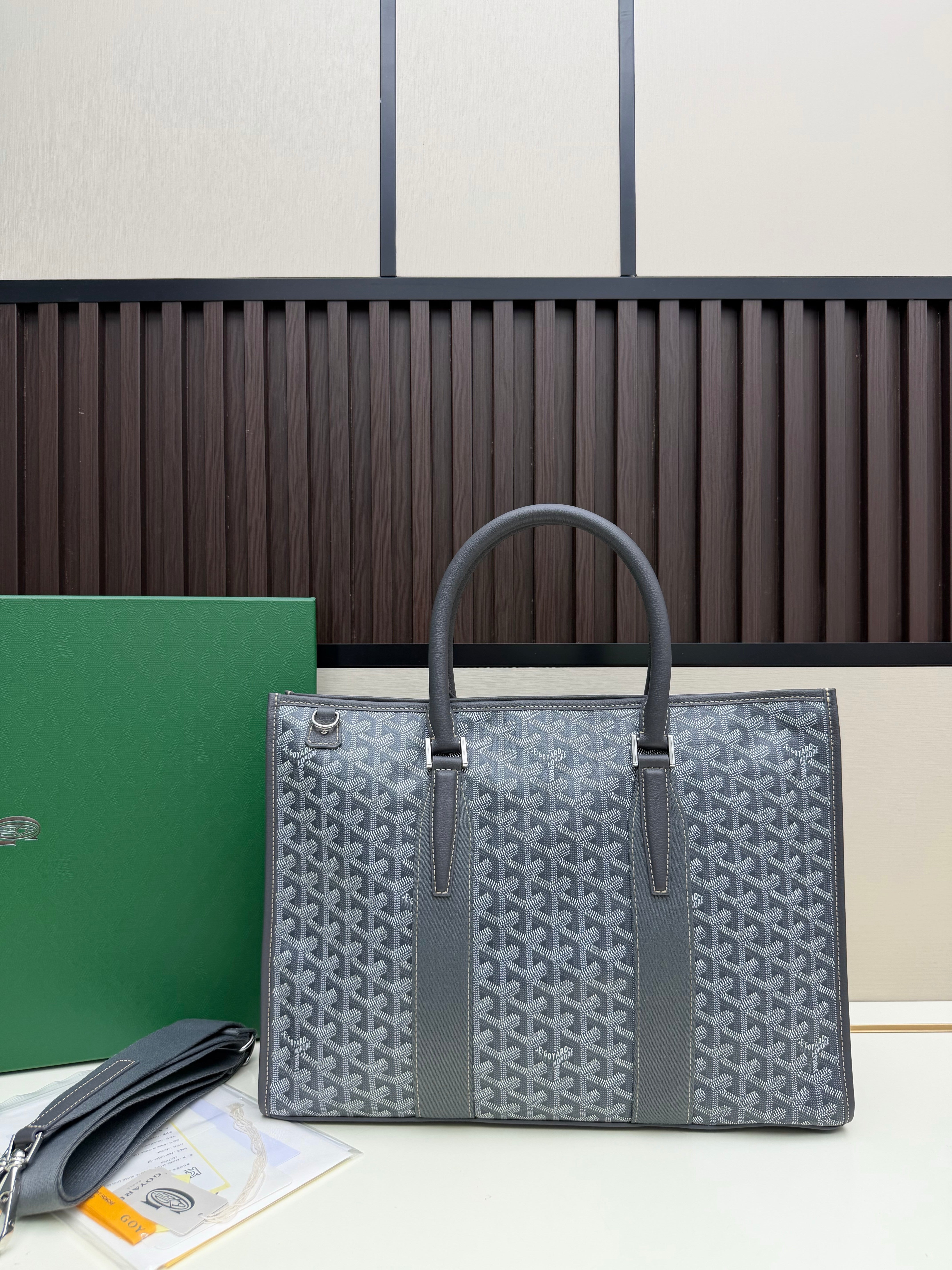 Goyard 2026 Morvan Document Bag 39cm Goyardine Canvas