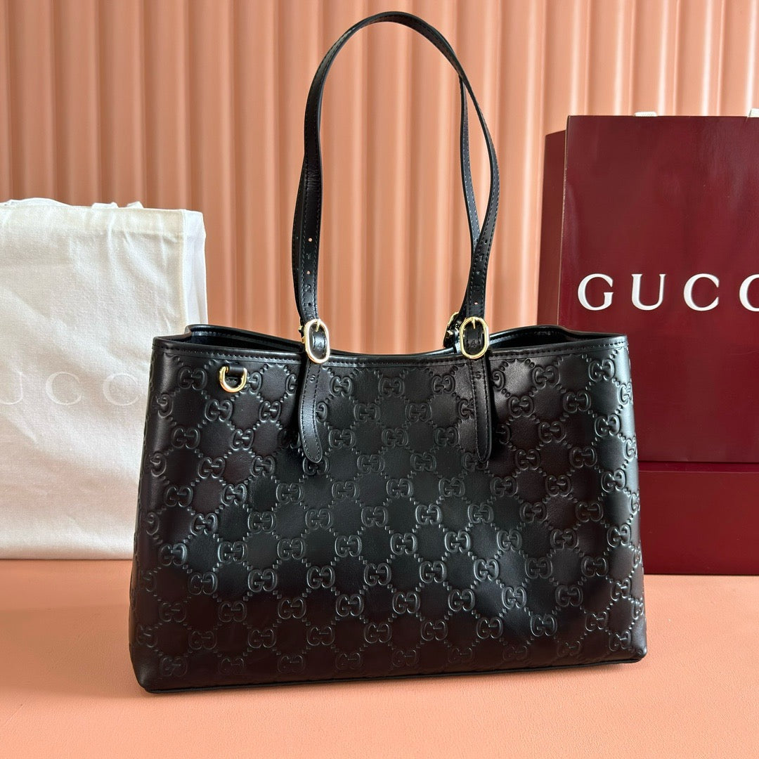Gucci 2026 GG Emblem Tote Bag 38cm Black Leather