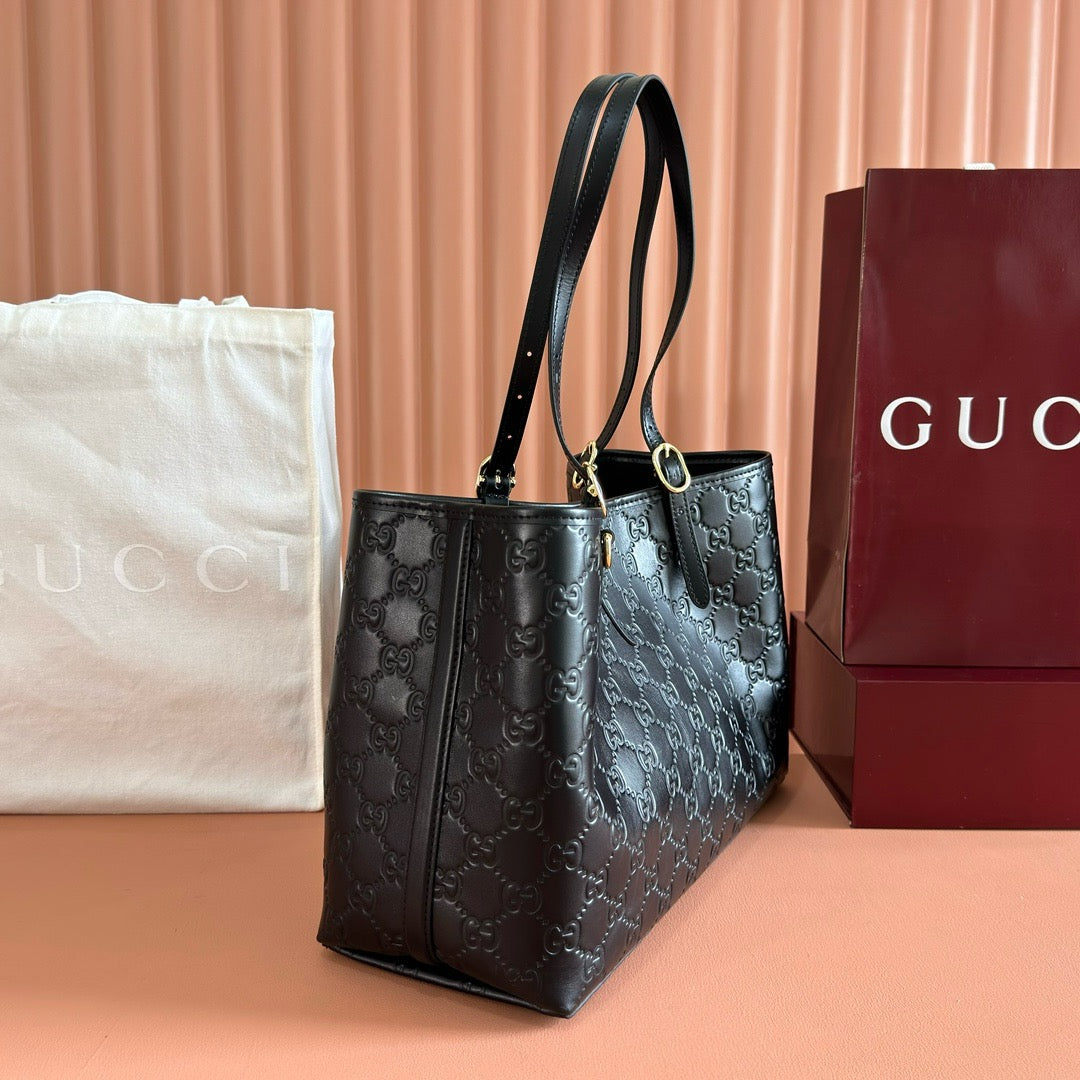 Gucci 2026 GG Emblem Tote Bag 38cm Black Leather