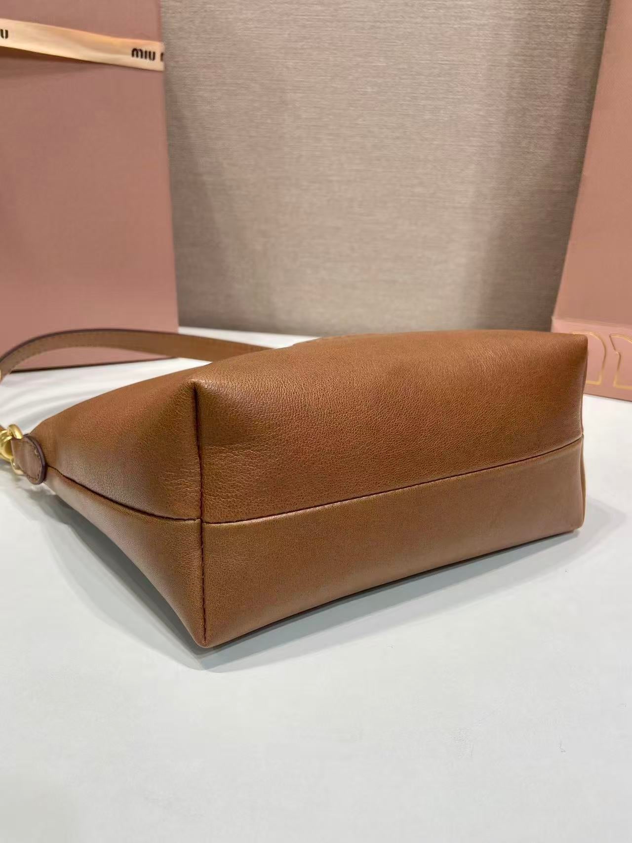 Miumiu 2026 Shoulder Bag 18.5cm Brown Nappa Leather