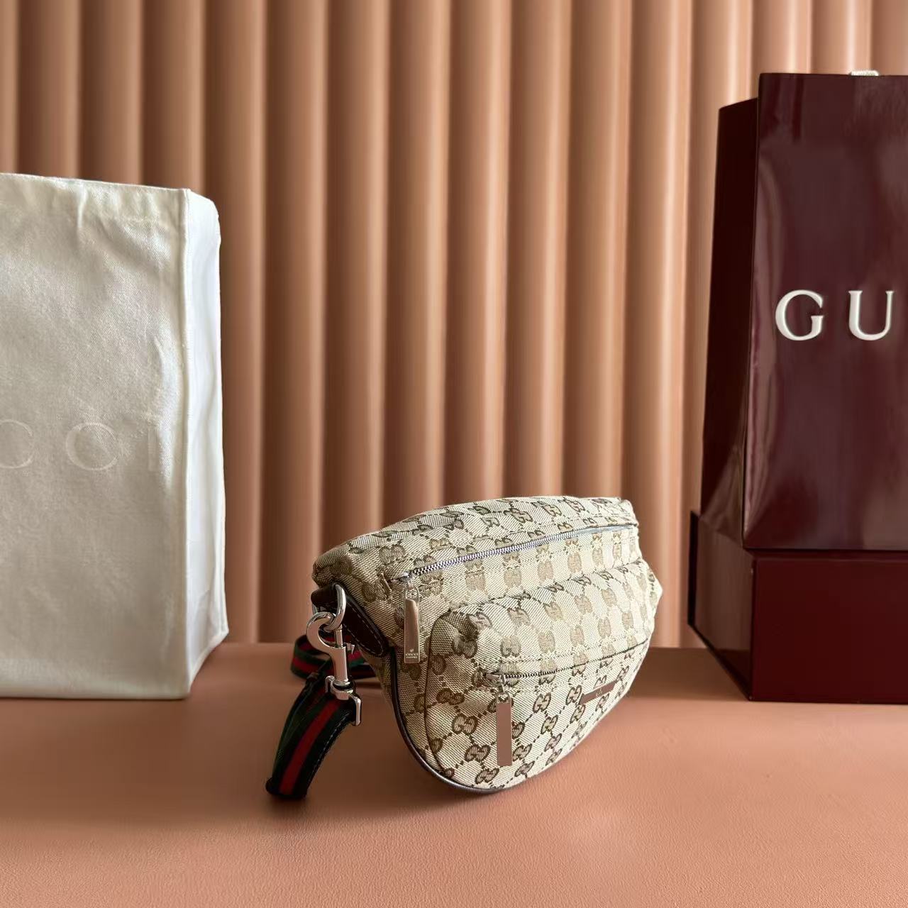 Gucci 2026 Bumbag 30cm Beige Canvas Leather