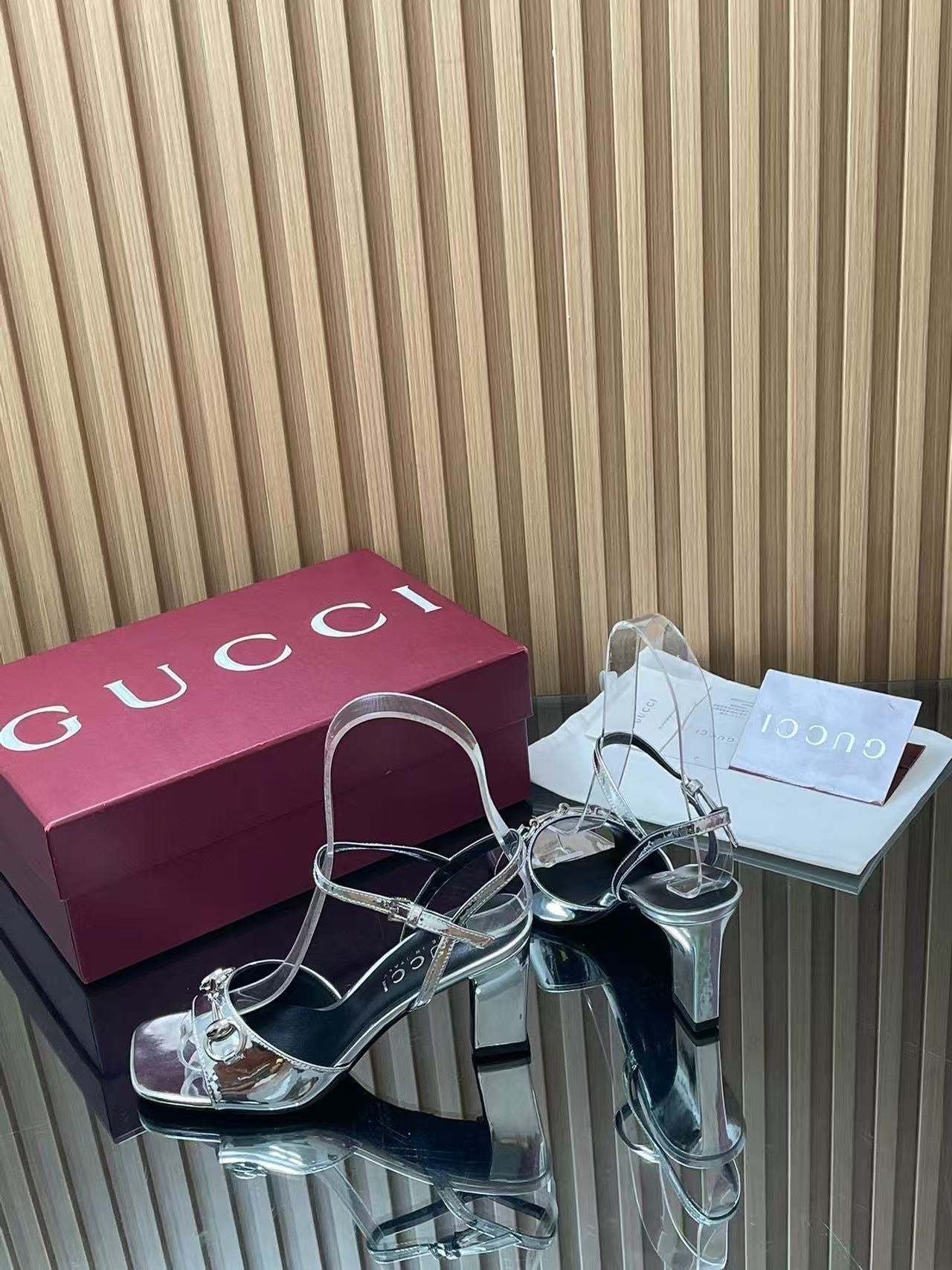 Gucci 2026 Signora Sandal 70mm Silver Leather