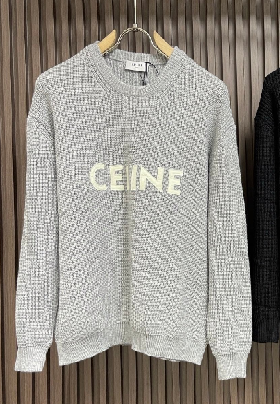 Celin Oversized Sweater In Ribbed Wool