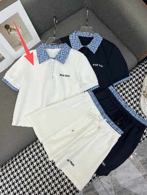 Miu 25C Polo Shirt mix Miniskirt 228549