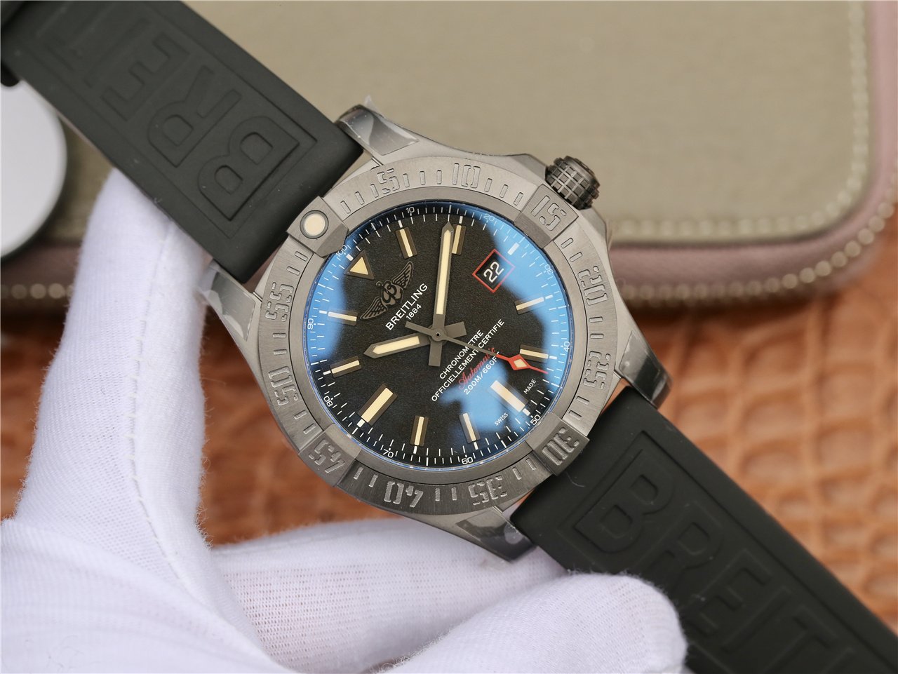 AVENGER SEAWOLF 44MM STAINLESS STEEL BLACK DIAL