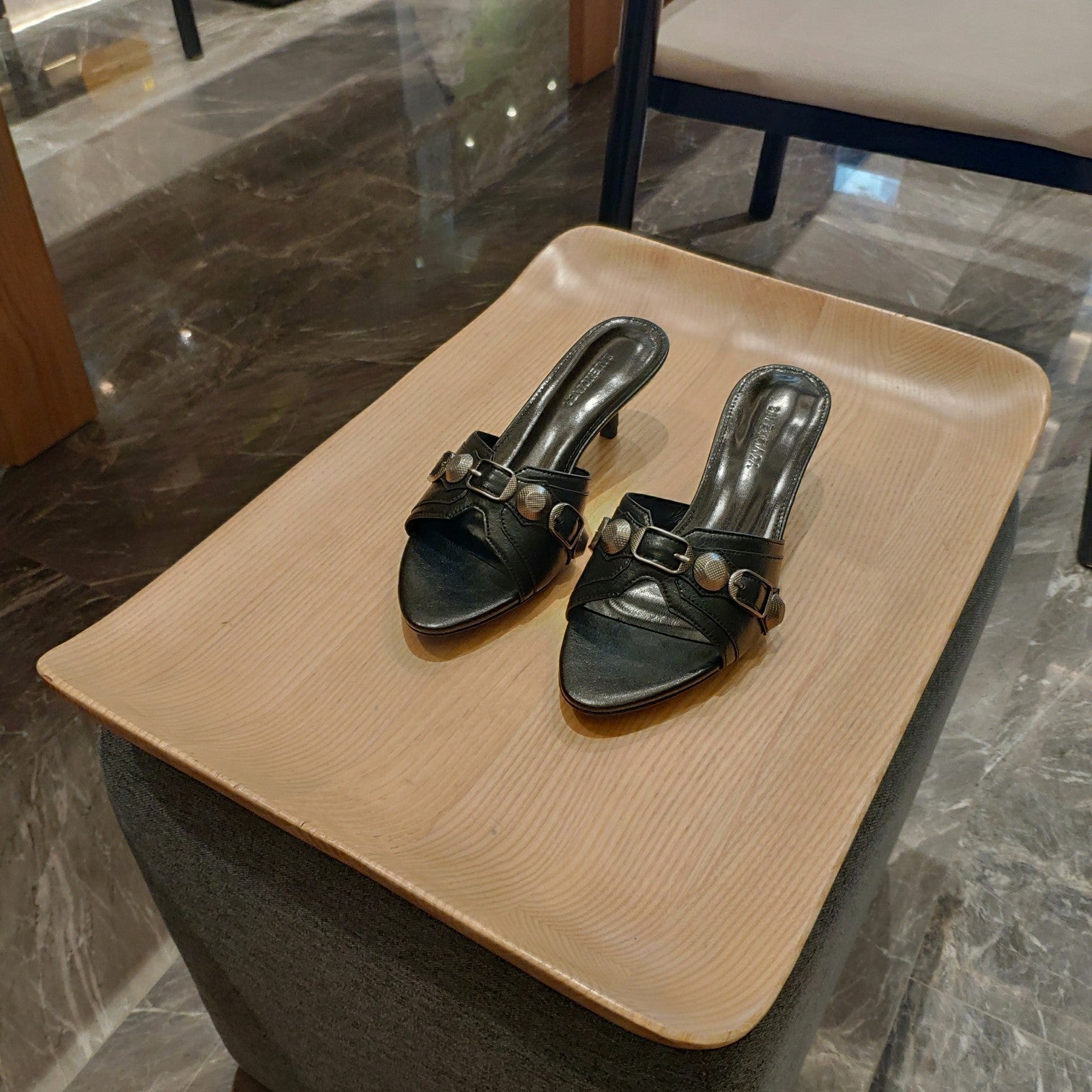 Balenciaga 26s Buckle Sandals 40 Cowhide