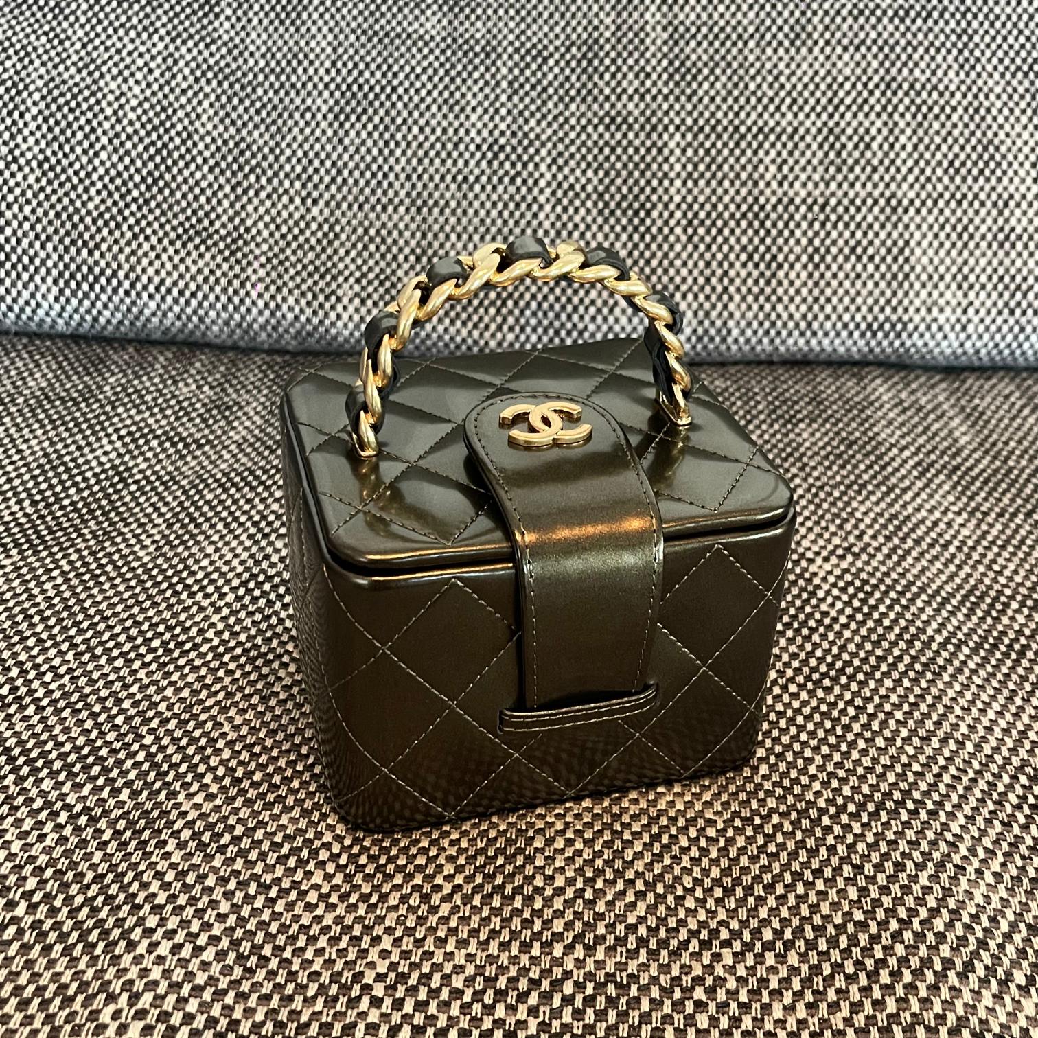 Chanel 2026 Vintage Mini Square Vanity Case 11cm Patent Calfskin