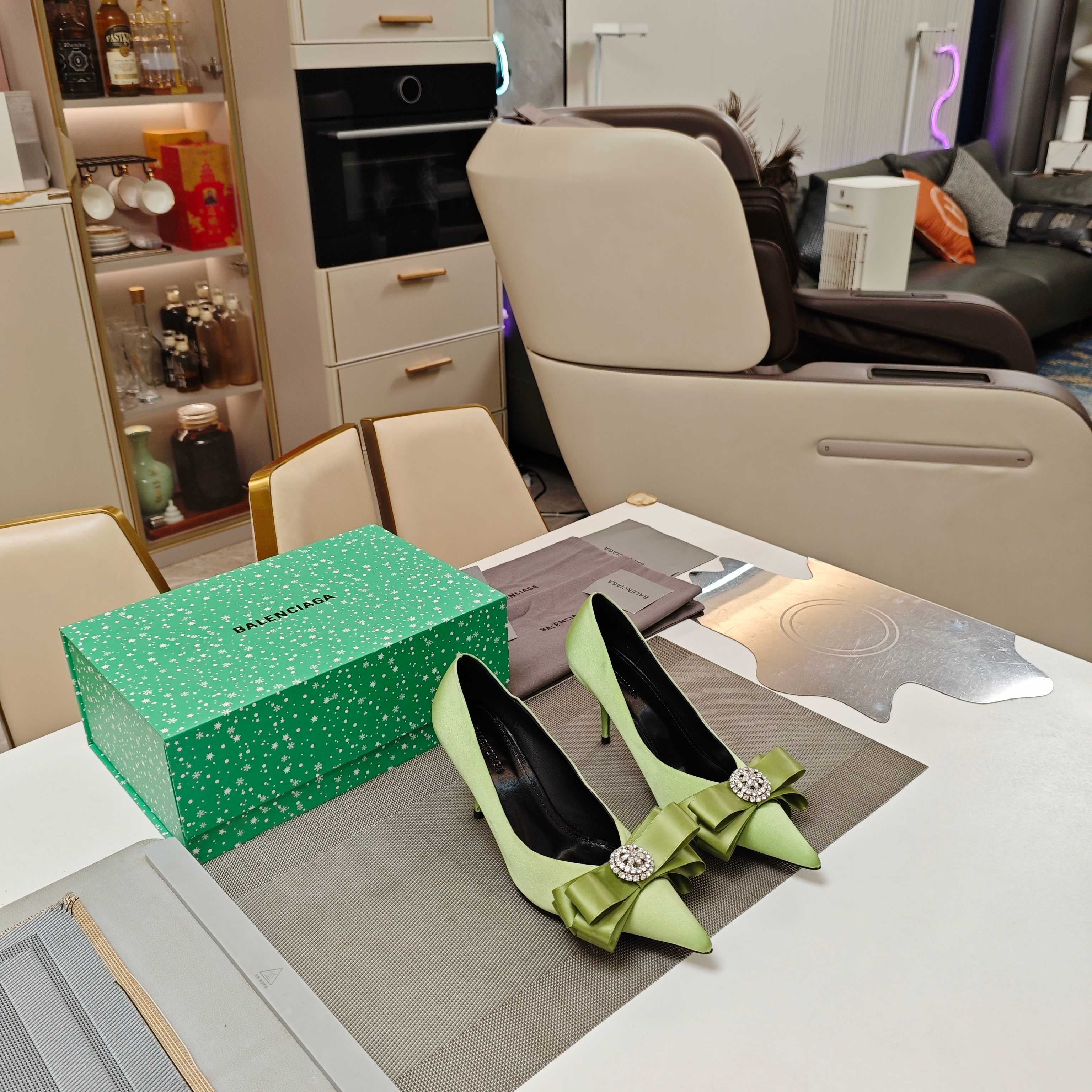 Balenciaga 26s High Heel Pump 70 Satin Sheepskin Ribbon