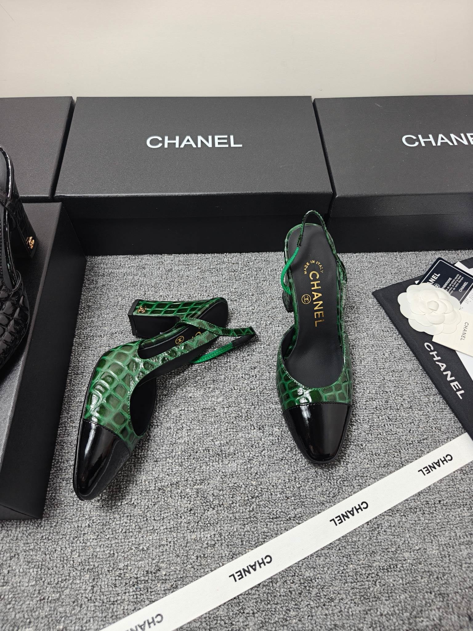 Chanel 2026 Crocodile Embossed Slingback Glossy Calfskin 855982