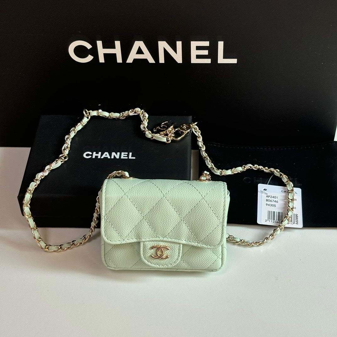 Chanel 11cm Classic Chain Waist Bag 160724