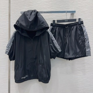 CD 25 Suit Black White Polyester
