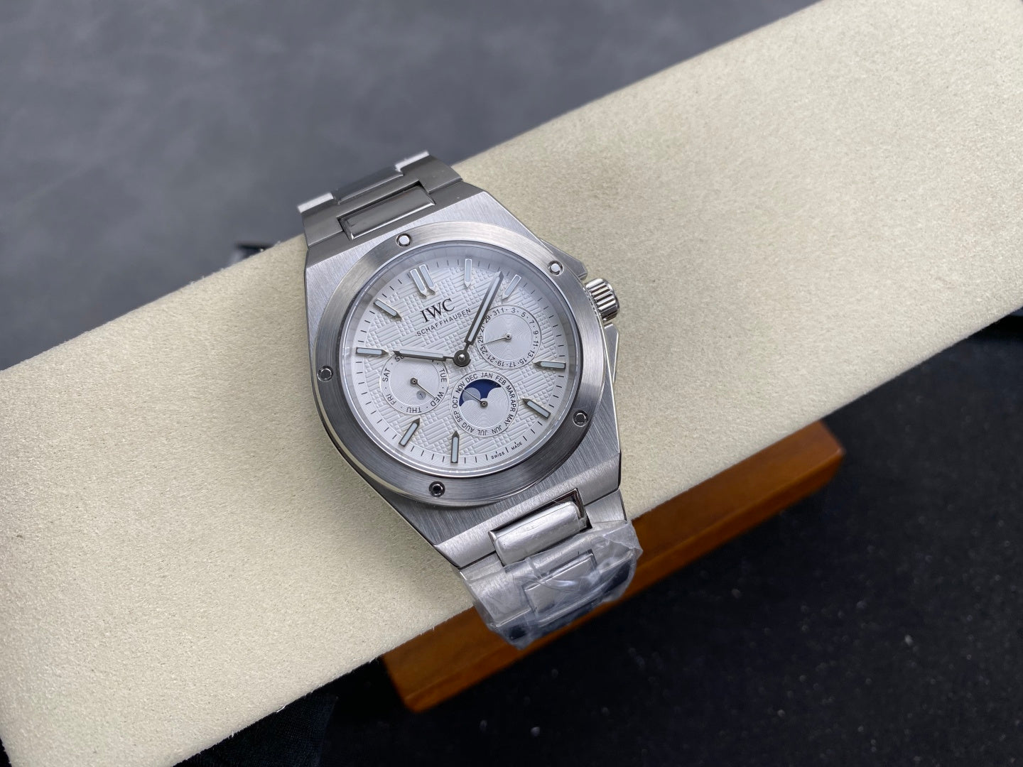 IWC Ingenieur Perpetual Calendar 41 Steel Case