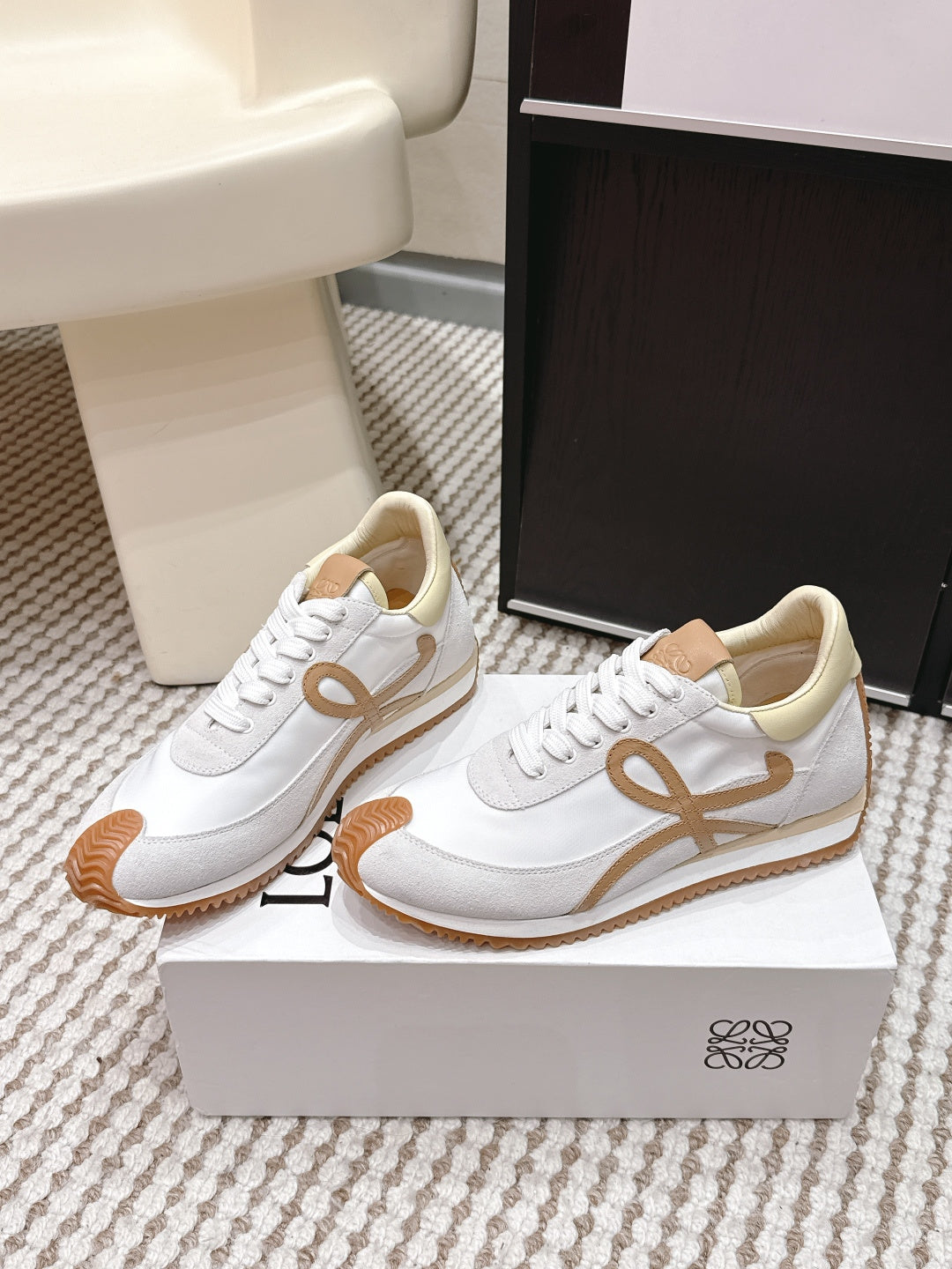 Loewe Flow Runner Sneaker