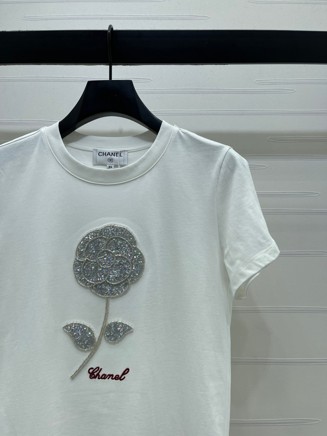 Chanel 2026 Short-sleeved T-shirt With Beaded Camellia 362438