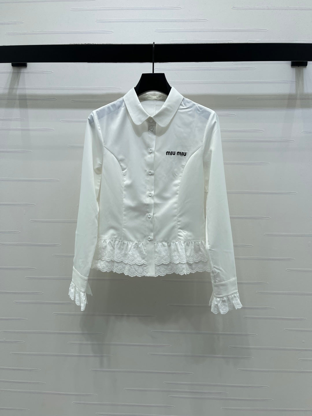 Miumiu 2026 Lace Embroidered Long-Sleeve Shirt Black and White Polyester 356380