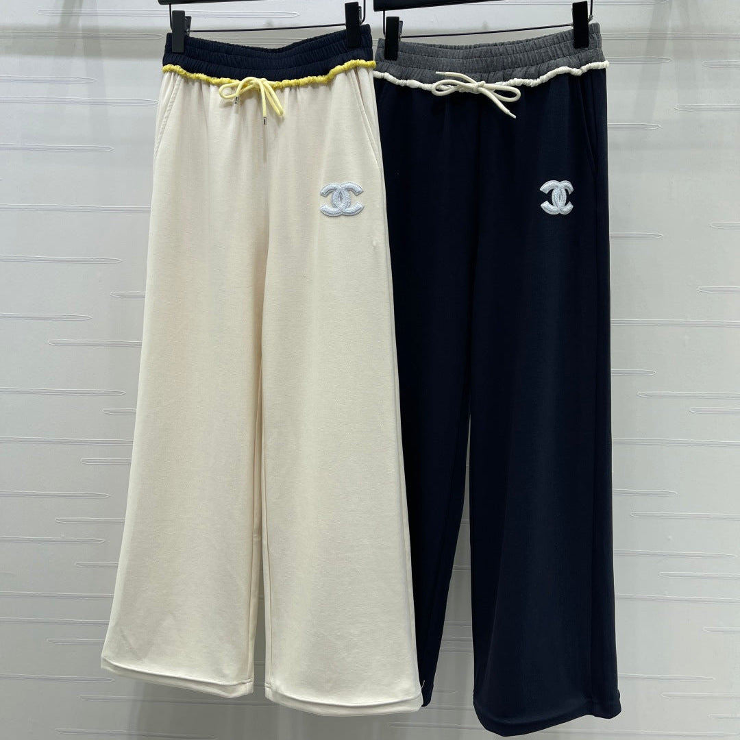 Chanel 2026 Wide-leg Sweatpant Cream and Navy Blue Tencel Cotton
