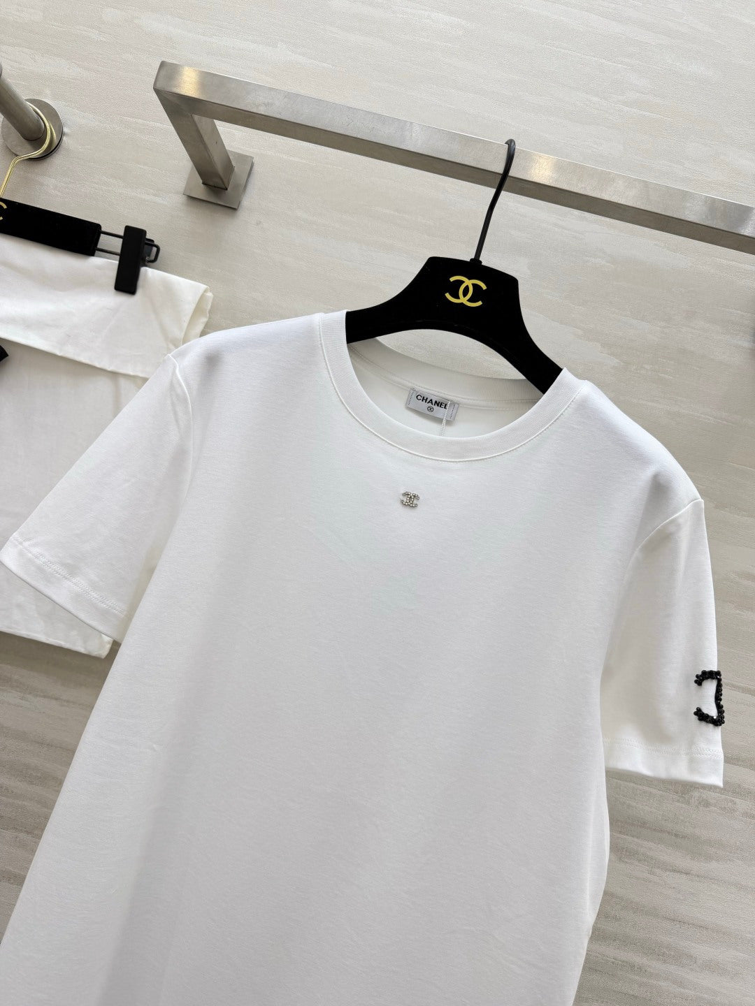 Chanel 2026 Double C Beaded T-Shirt Cotton 264927