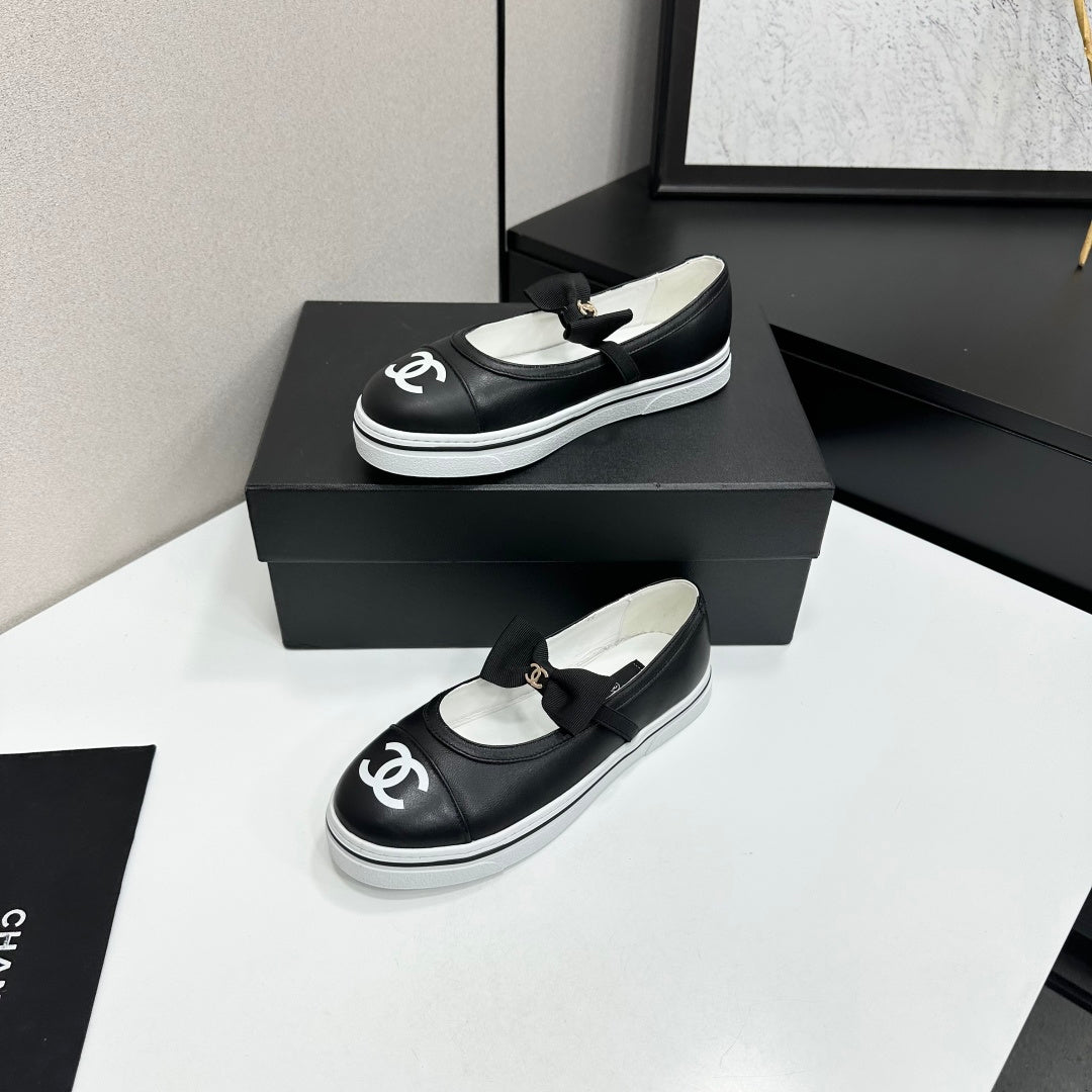 Chanel 2026 Ballet Flat Patent Leather Sheepskin 823042