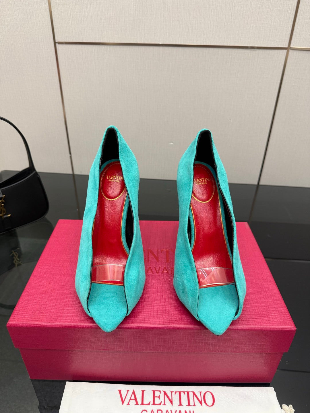 VT 26s High Heel Sandals 110 Suede Leather 725470