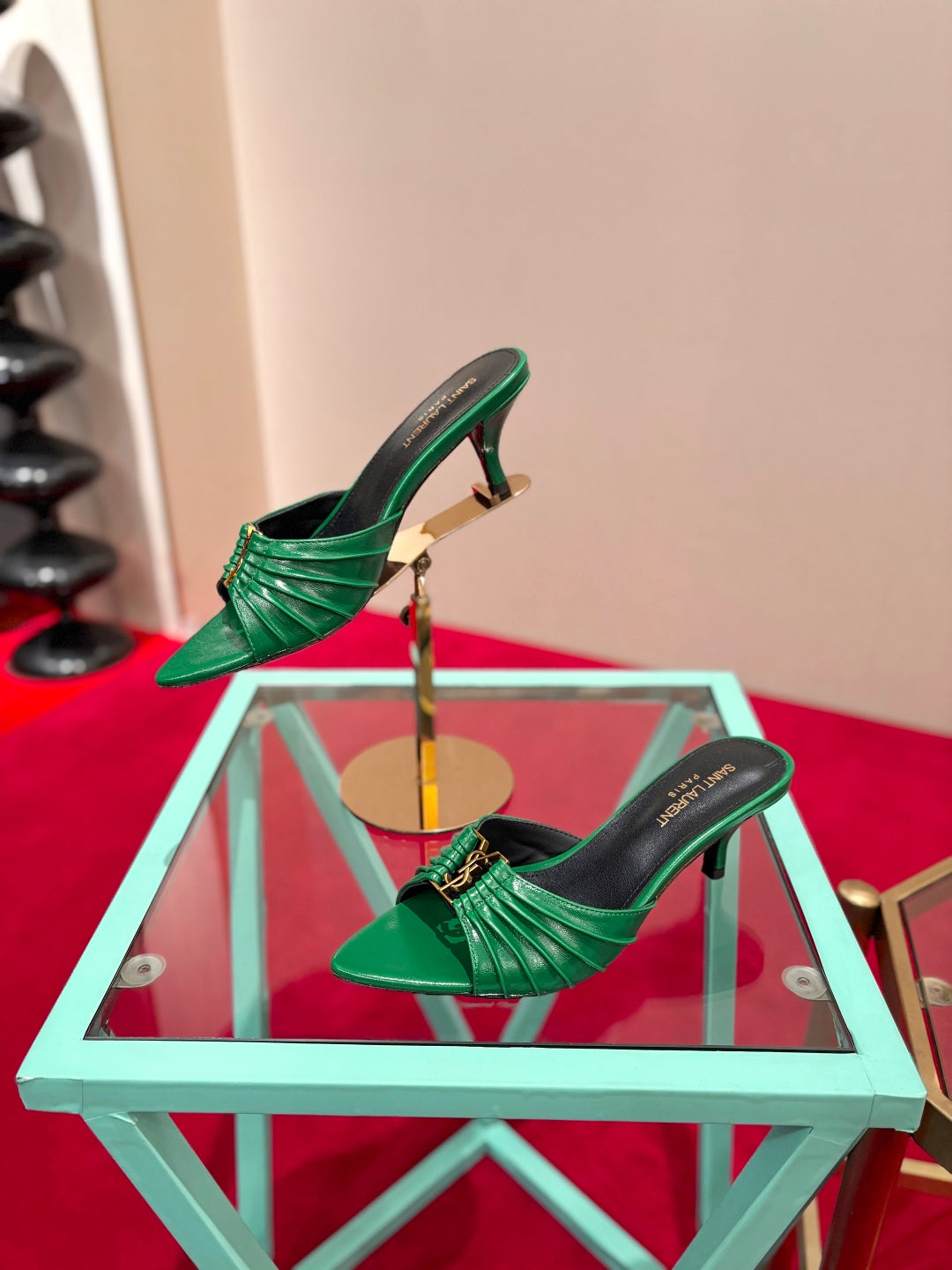 YSL 2026 Sandal Smooth Calfskin 925205