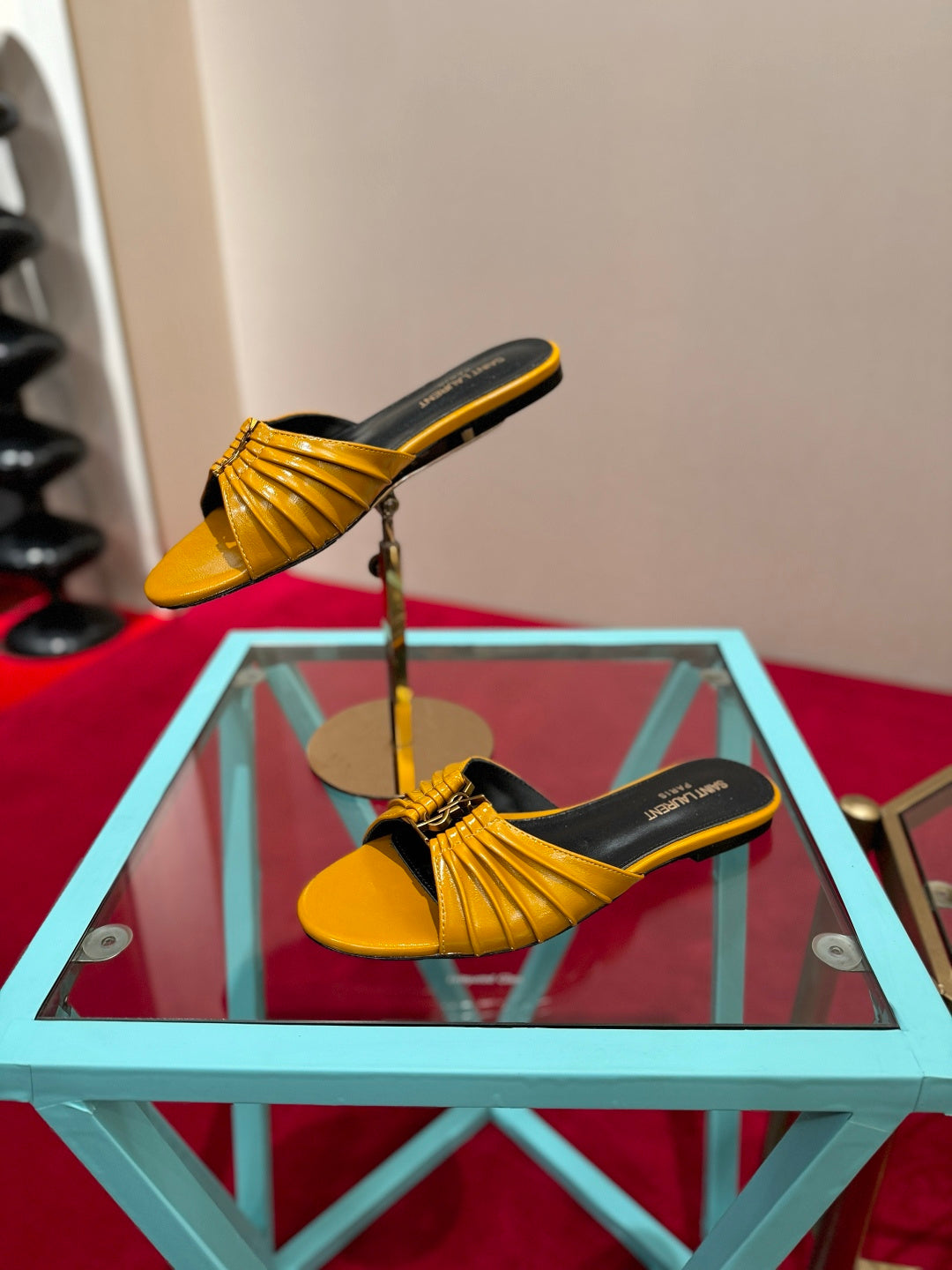 YSL 2026 Sandal Smooth Calfskin 925205